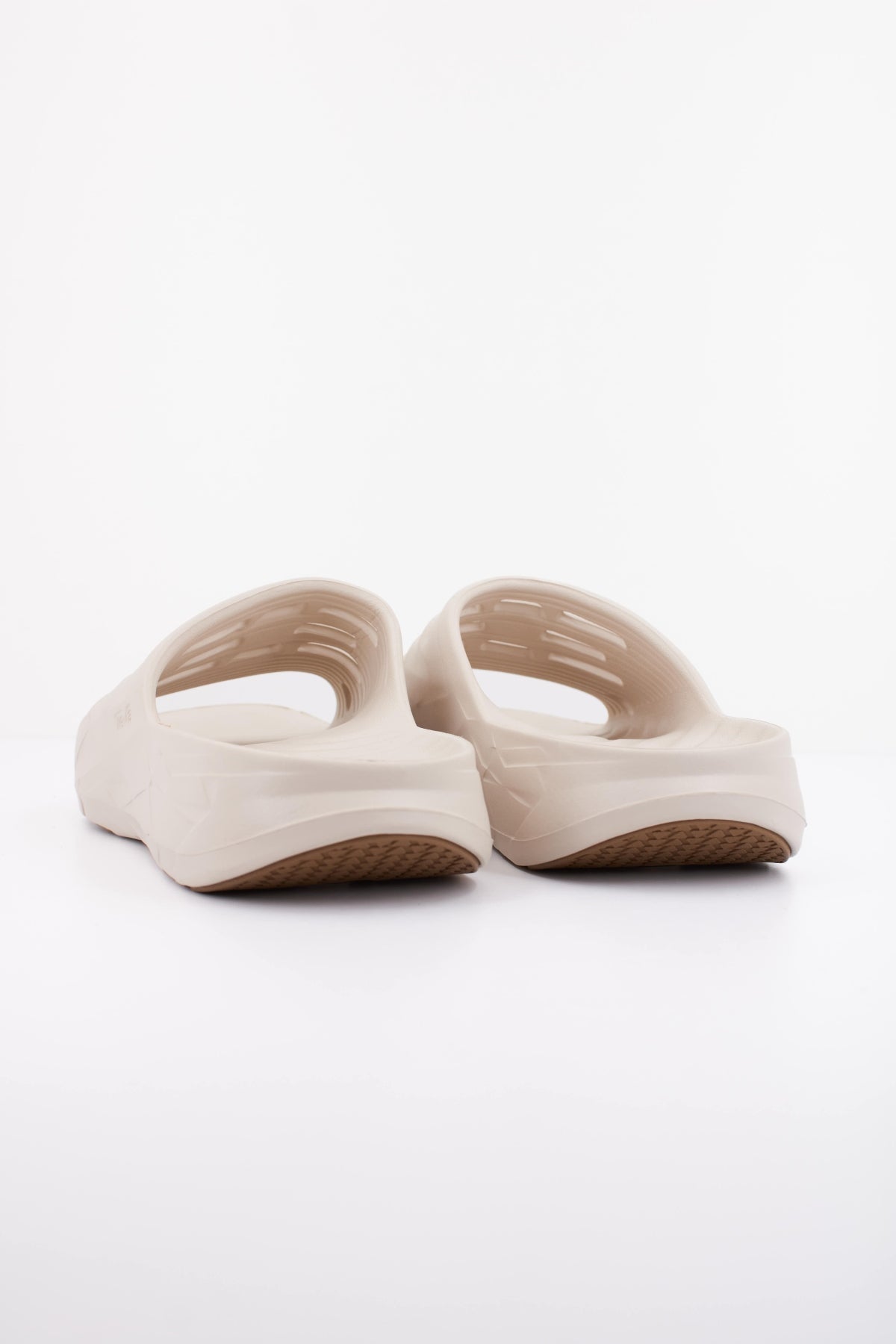 TEVA W APRETRAIL en color GRIS (4)