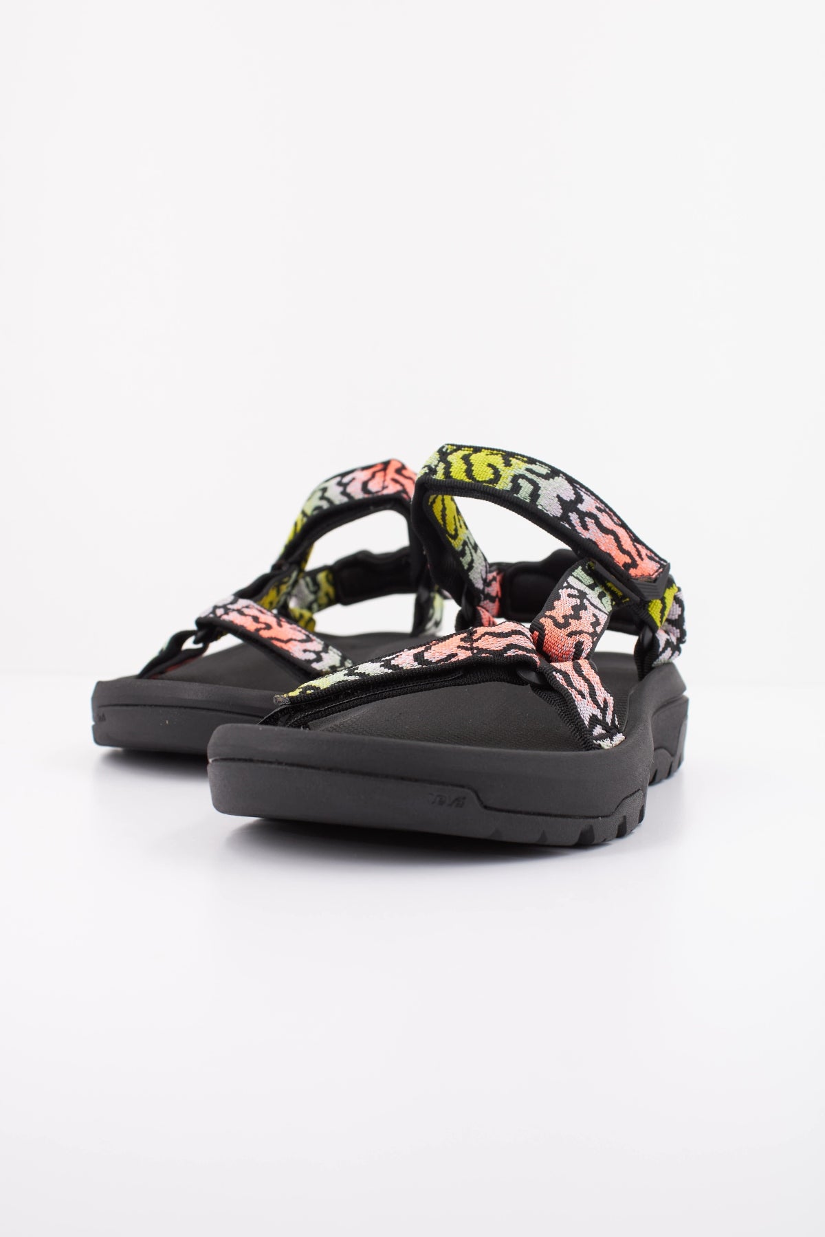 TEVA W HURRICANE XLT8 en color MULTICOLOR (2)