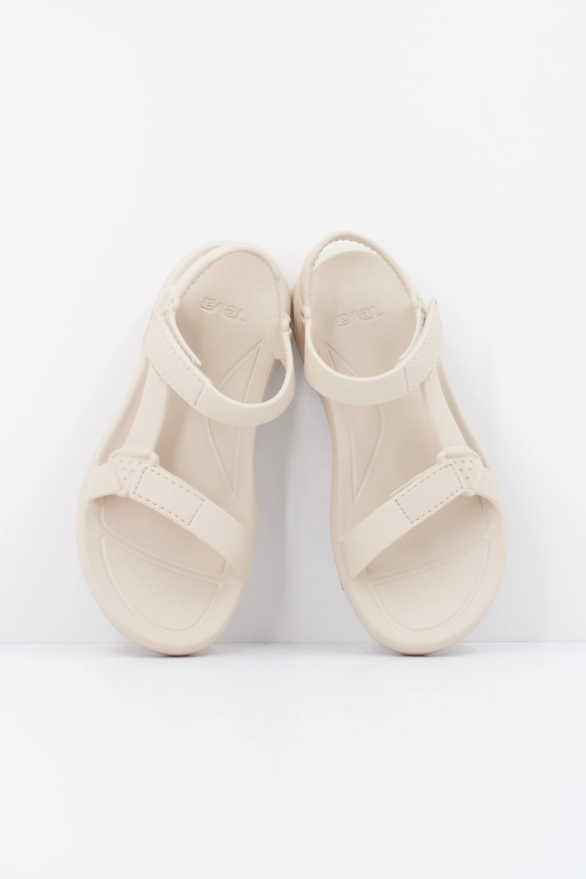 TEVA W APREAQUA en color BEIS (3)
