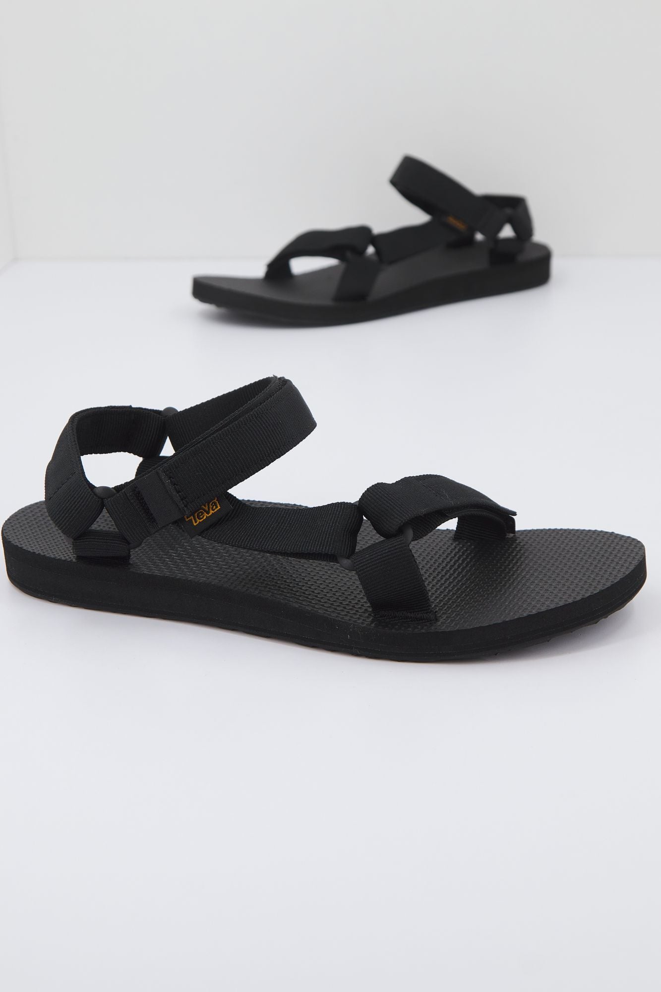 TEVA W ORIGINAL UNIVERSAL en color NEGRO (2)