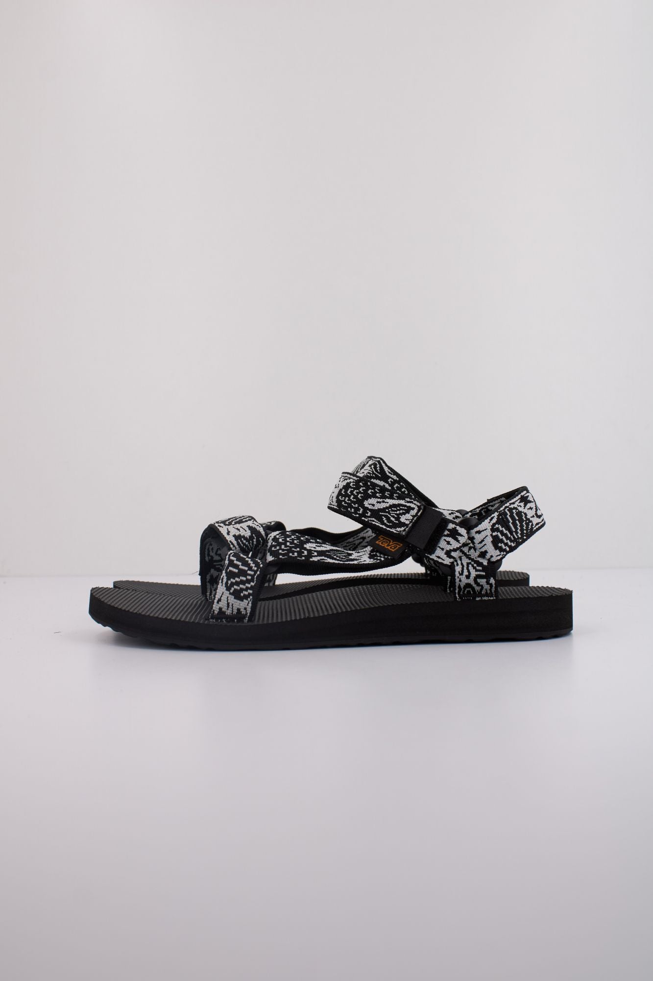 TEVA W ORIGINAL UNIVERSAL en color NEGRO (1)