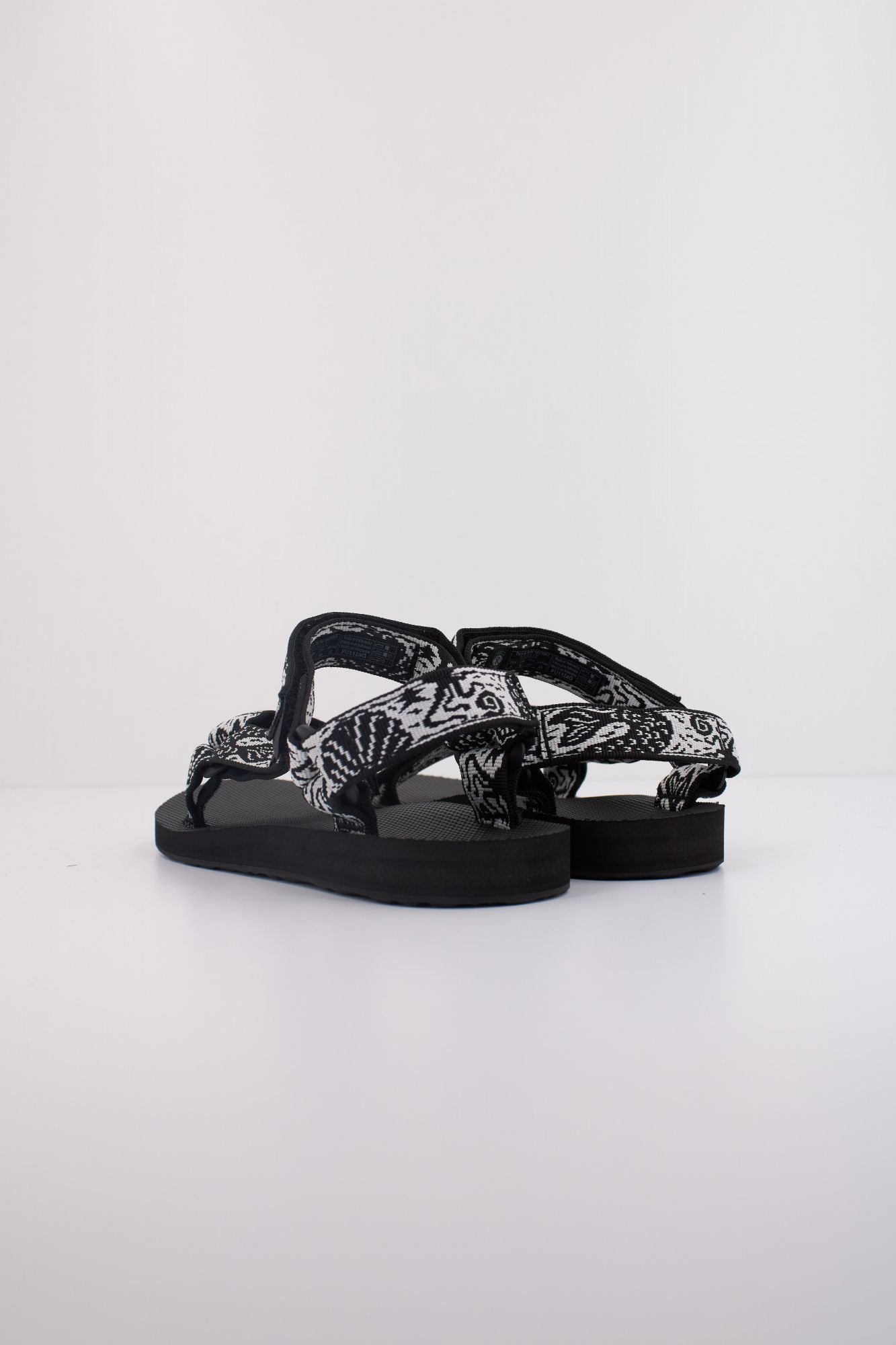 TEVA W ORIGINAL UNIVERSAL en color NEGRO (4)