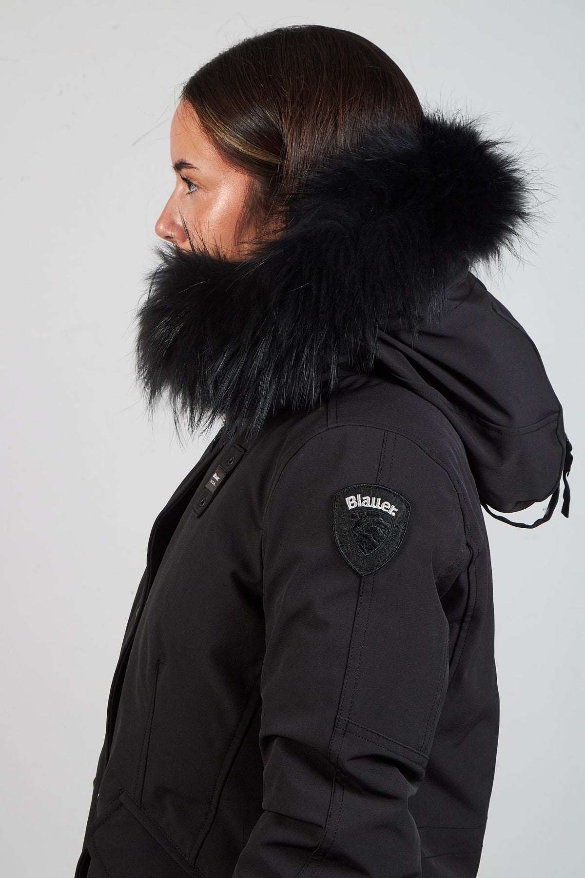 BLAUER BLOUSON ACOLCHADO 23WBLDB03144 en color NEGRO (4)