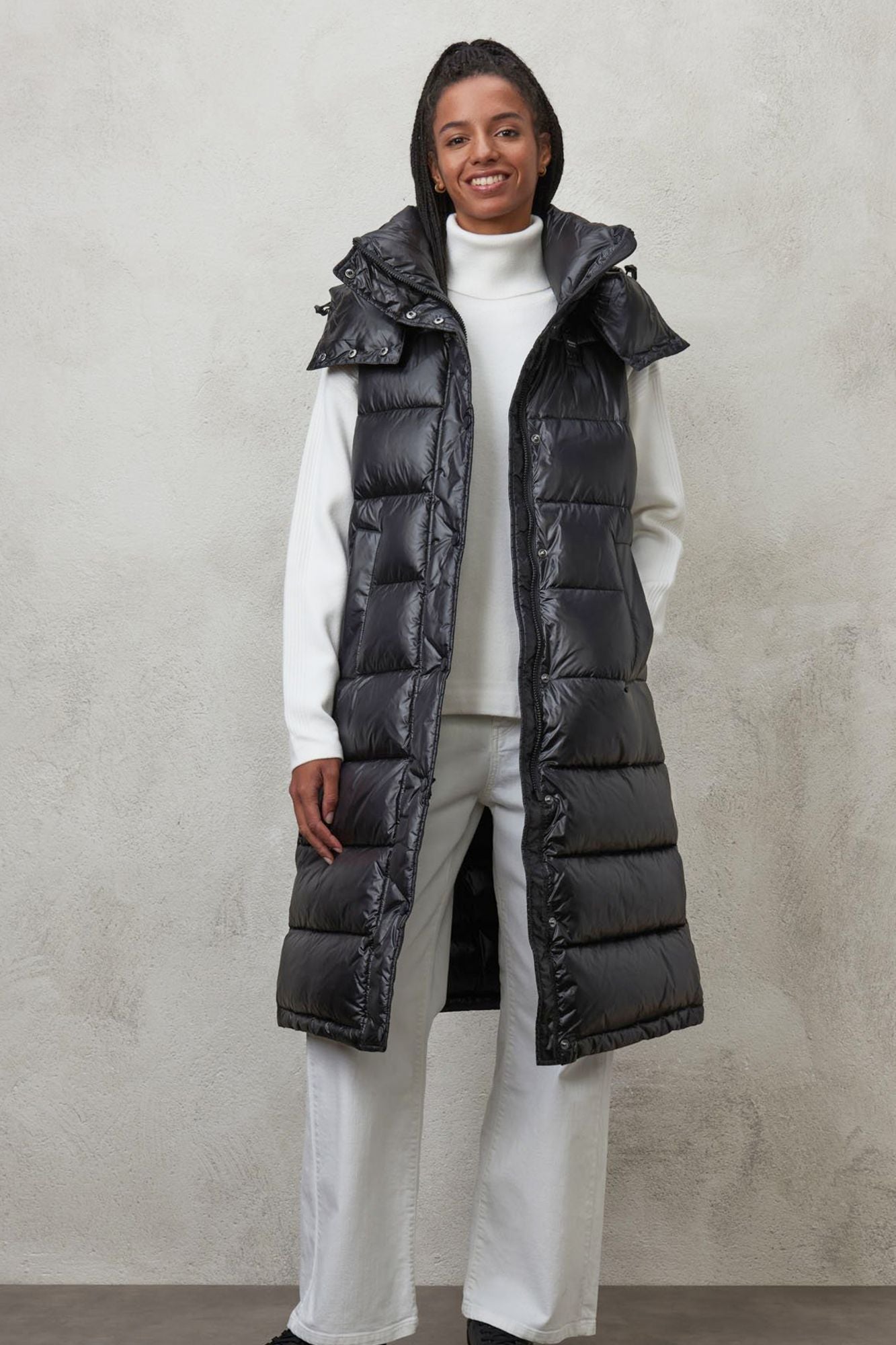 BLAUER SMANICATI IMBOTTITO OV en color NEGRO (3)