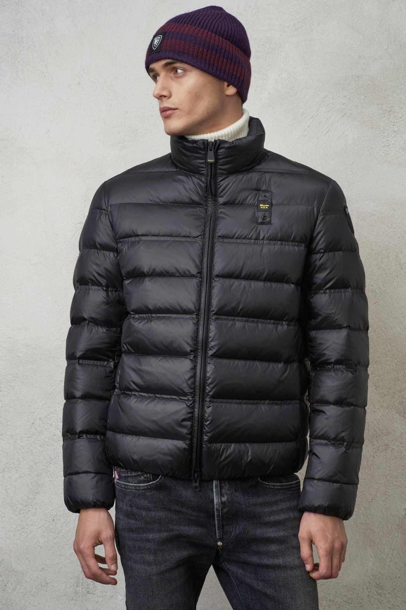 BLAUER GIUBBINI CORTI IMBOTTI en color NEGRO (1)