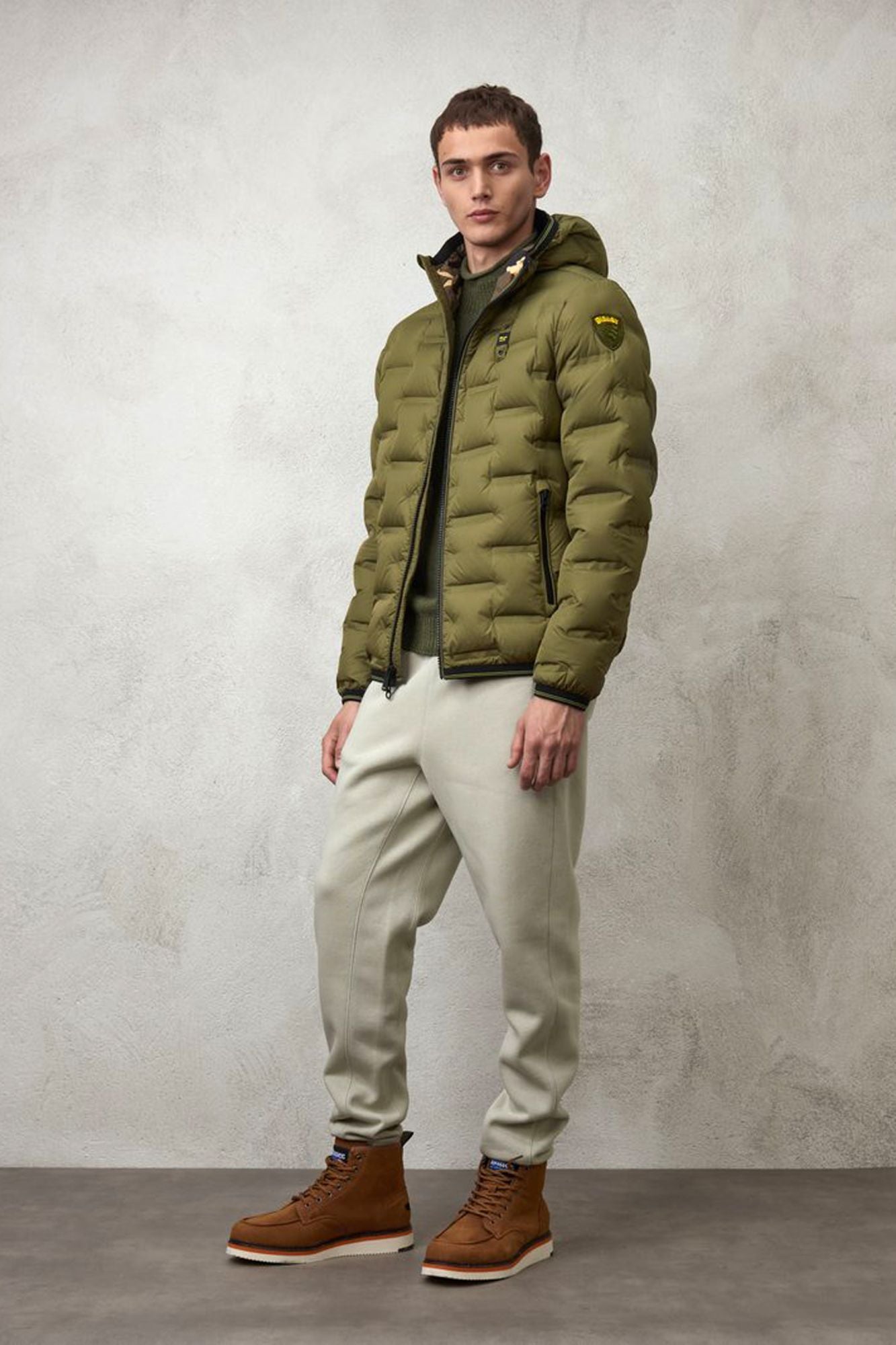 BLAUER GIUBBINI CORTI IMBOTTITO en color VERDE (3)