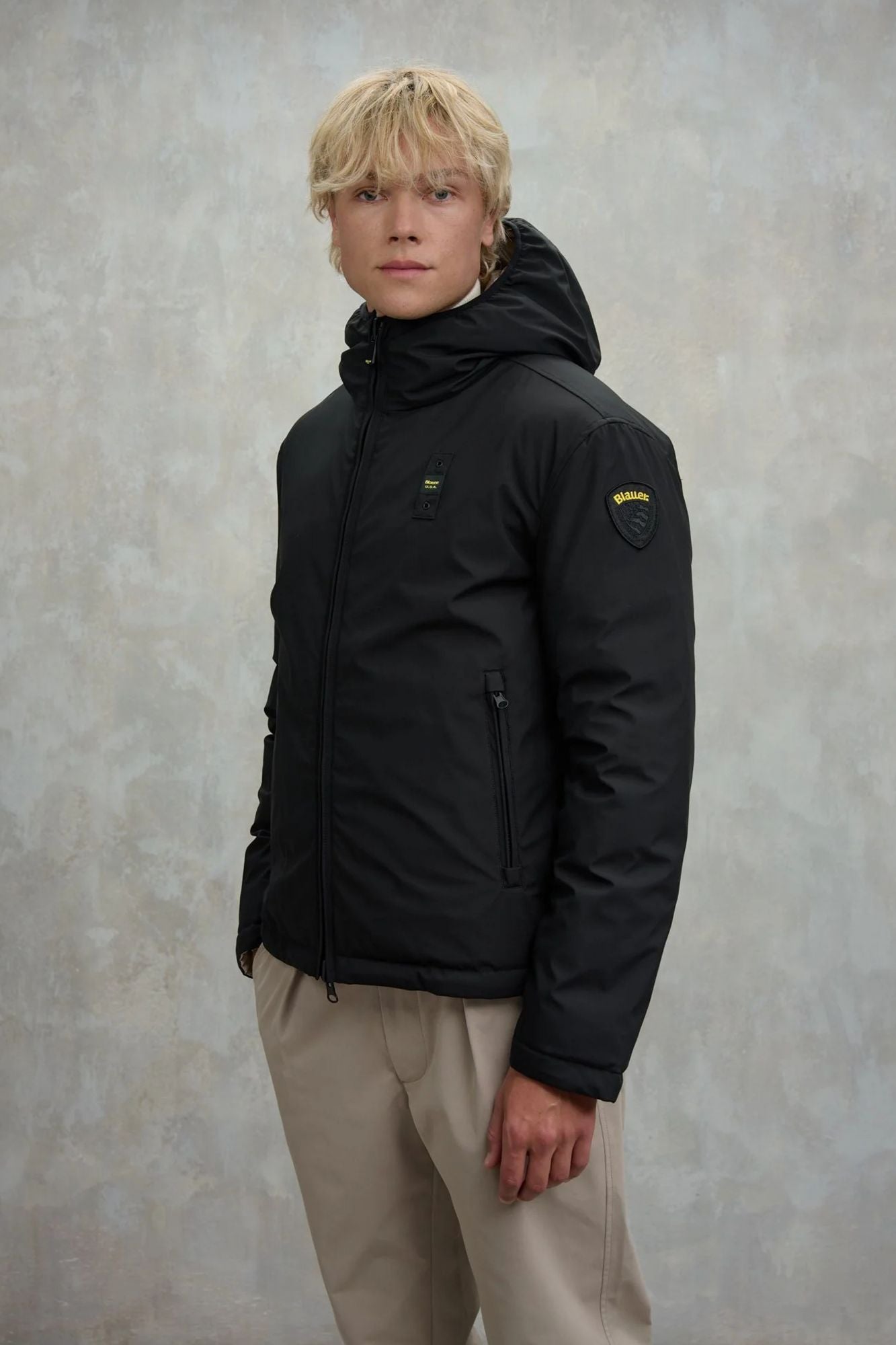 BLAUER BALLARD en color NEGRO (1)