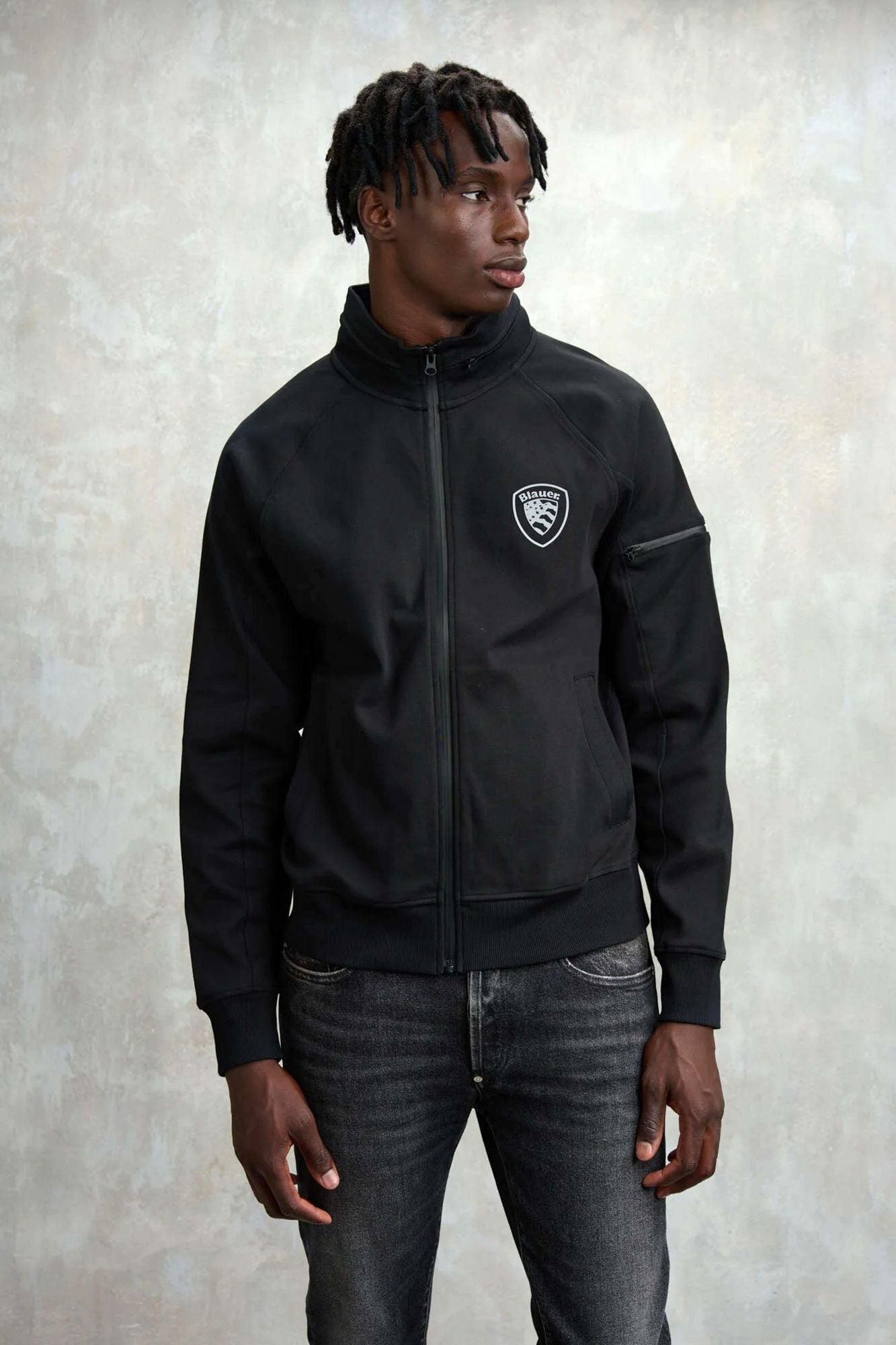 BLAUER NELSON en color NEGRO (1)