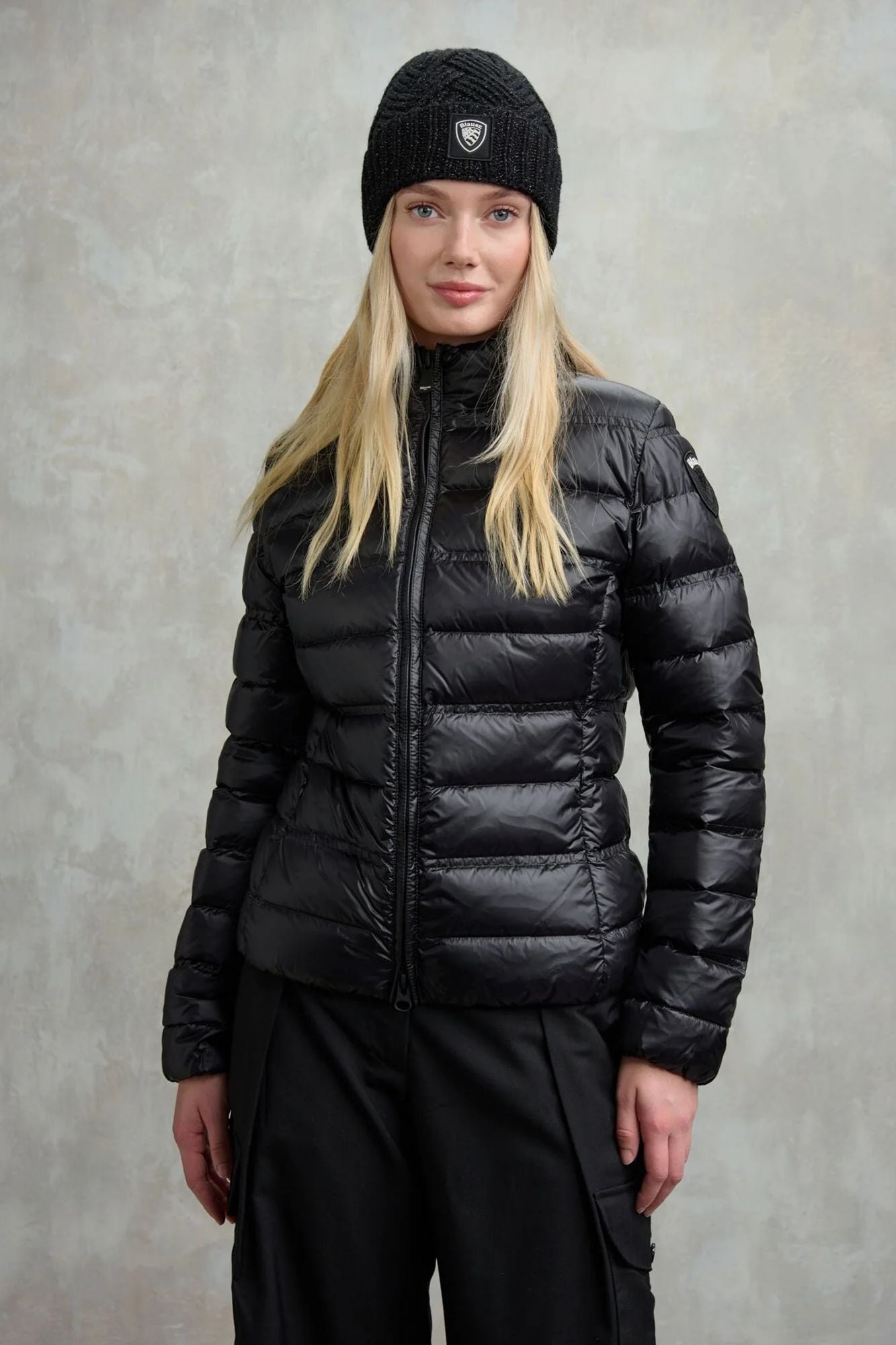 BLAUER LOGO PATCH JACKET en color NEGRO (1)