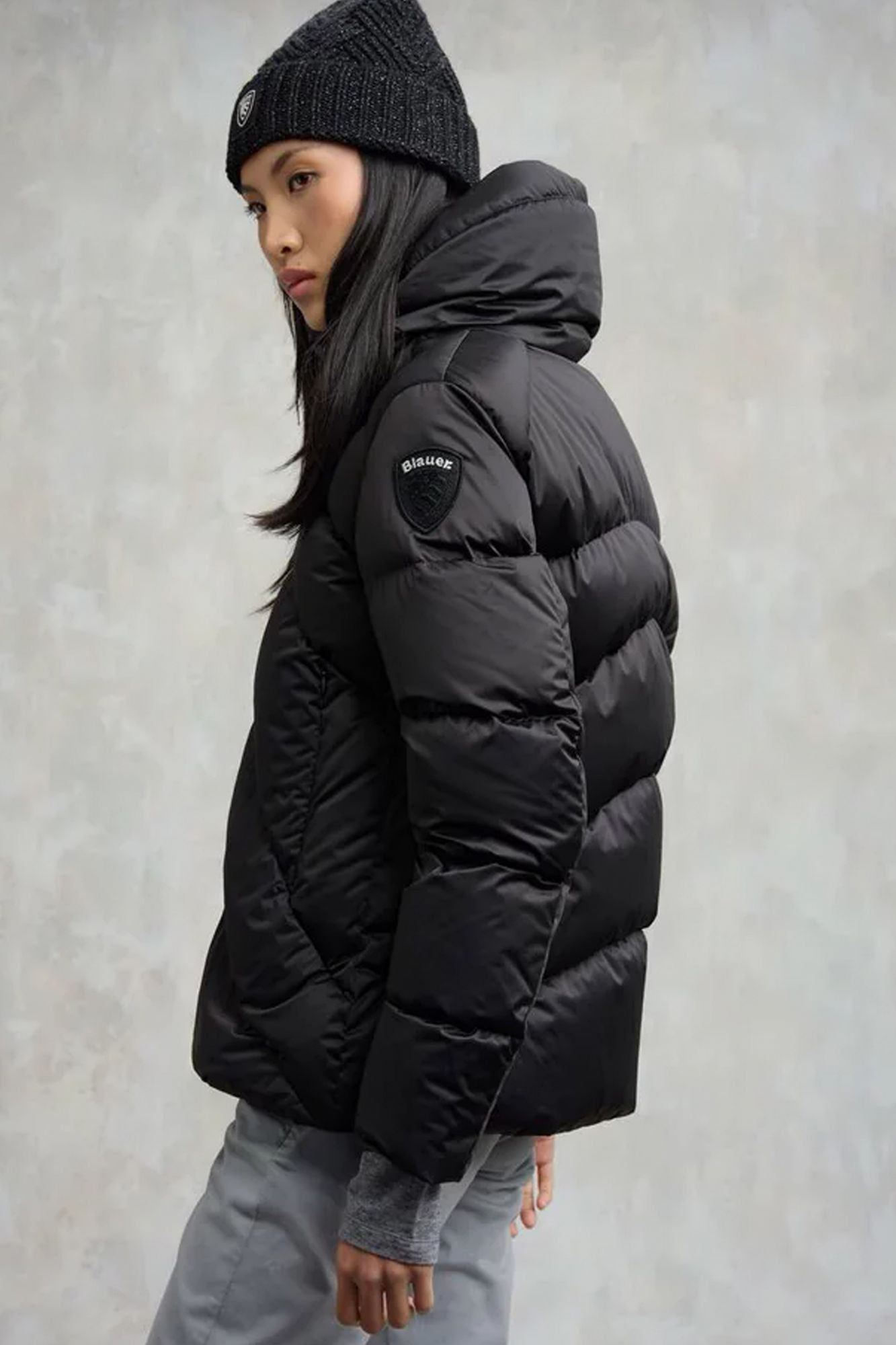 BLAUER MARYLAND en color NEGRO (3)