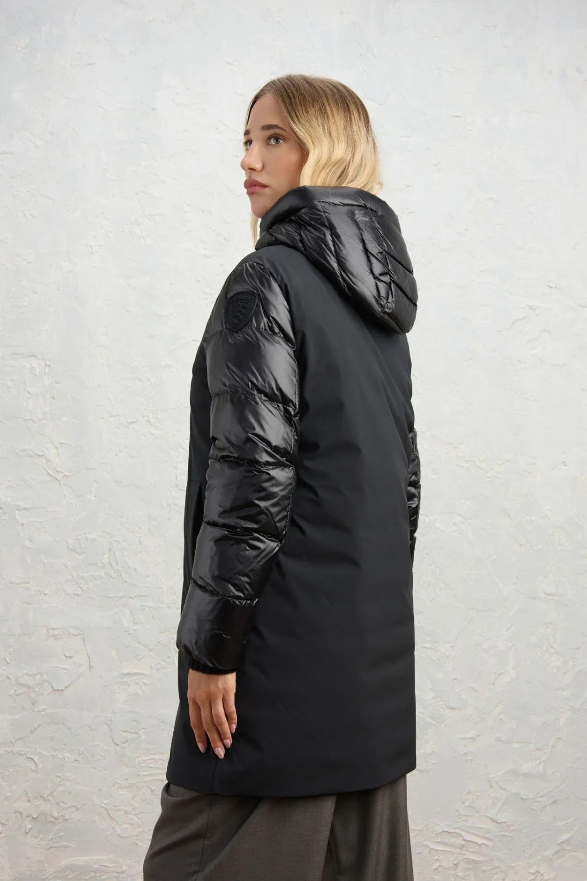 BLAUER SAWYER 26WBLDK03413 en color NEGRO (2)