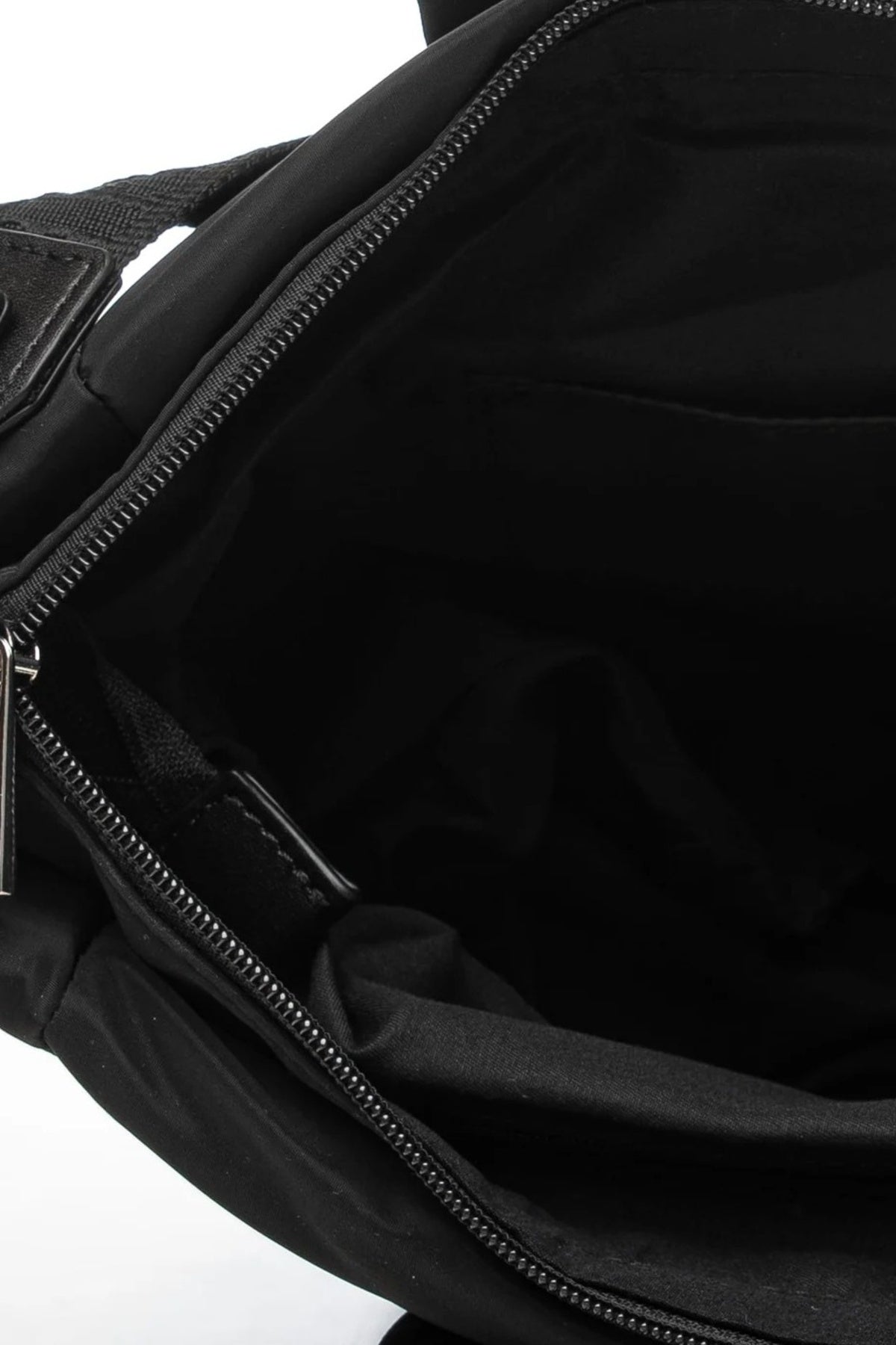 BLAUER POLYESTER NYLON TOTE BAG PADDED en color NEGRO (3)