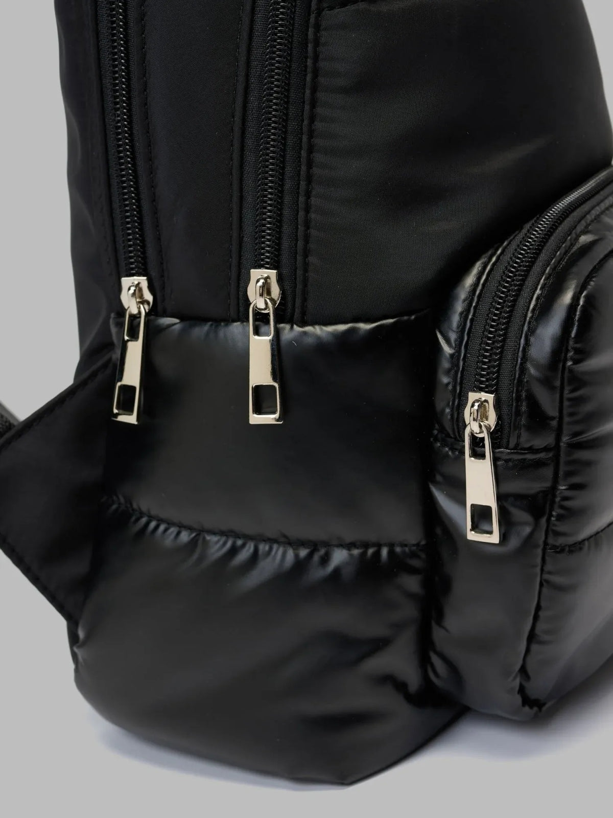 BLAUER POLYESTER NYLON BACKPACK PADDED en color (1)