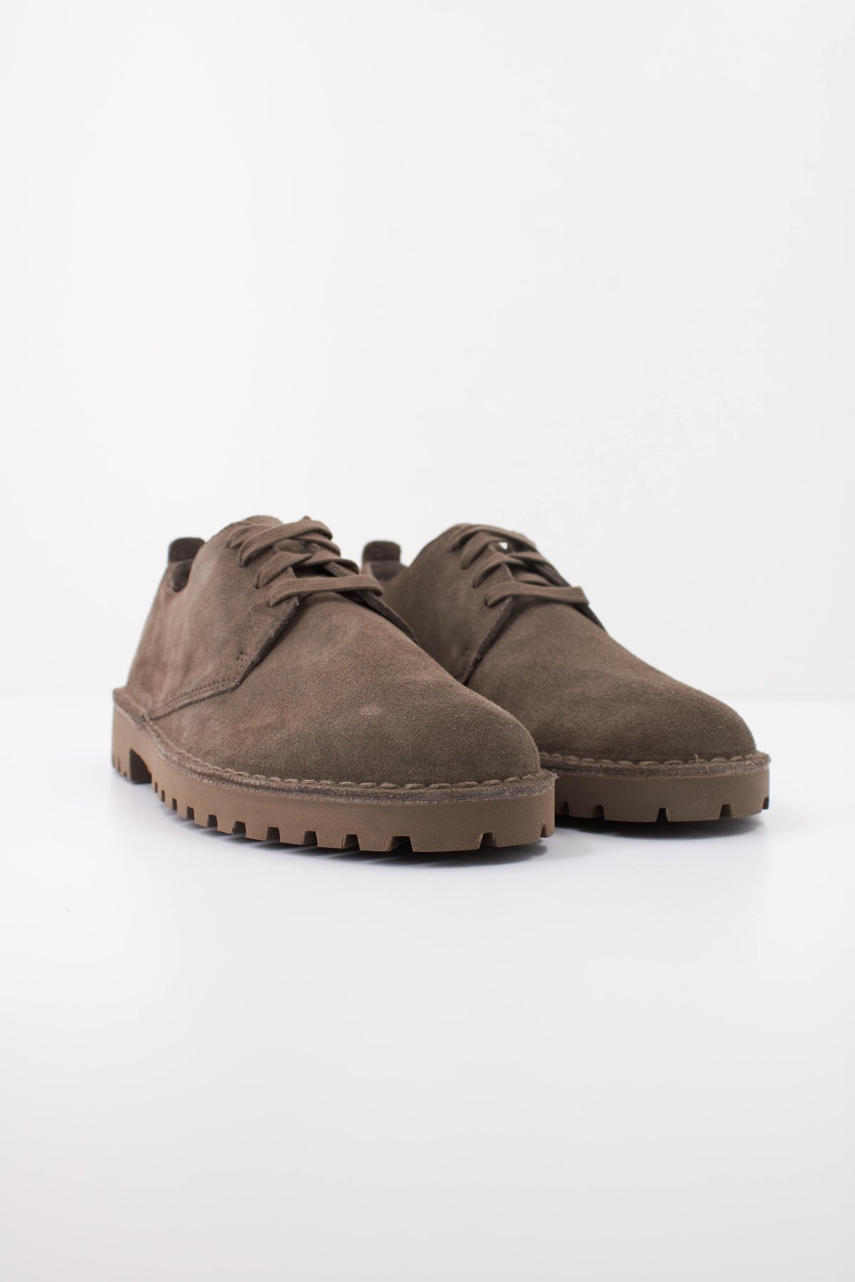 CLARKS 26178198C en color GRIS (2)