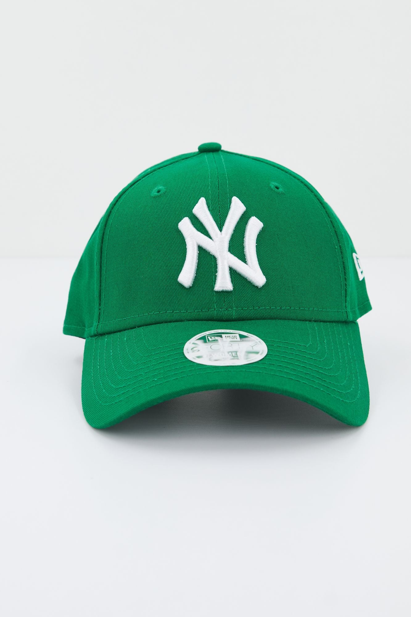NEW ERA LEAGUE ESS 9FORTY NEY en color VERDE (1)