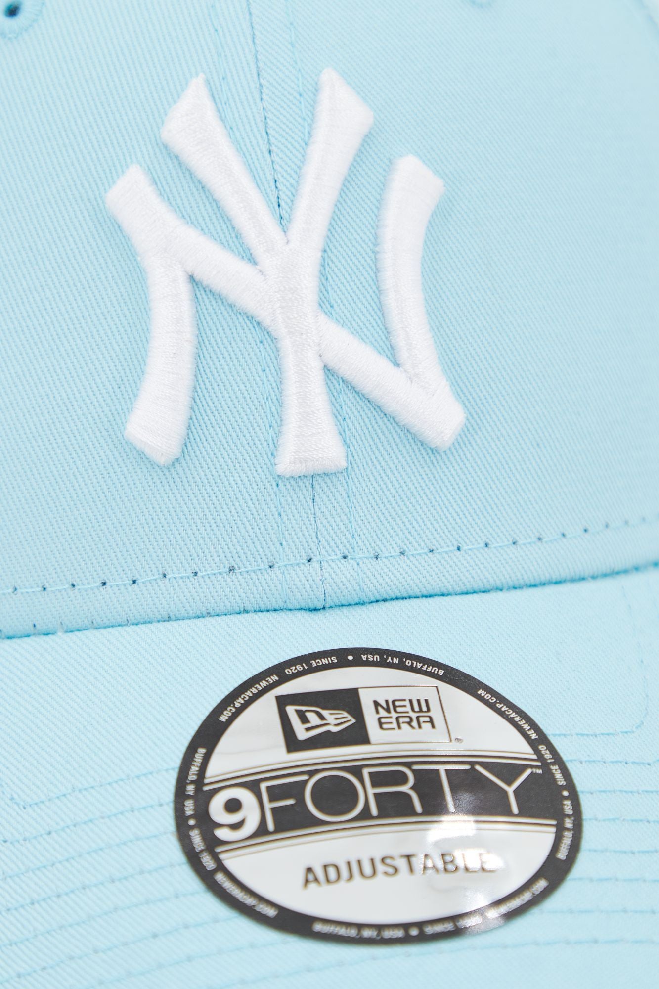 NEW ERA LEAGUE ESSENTIAL 9FORTY NE en color AZUL (4)
