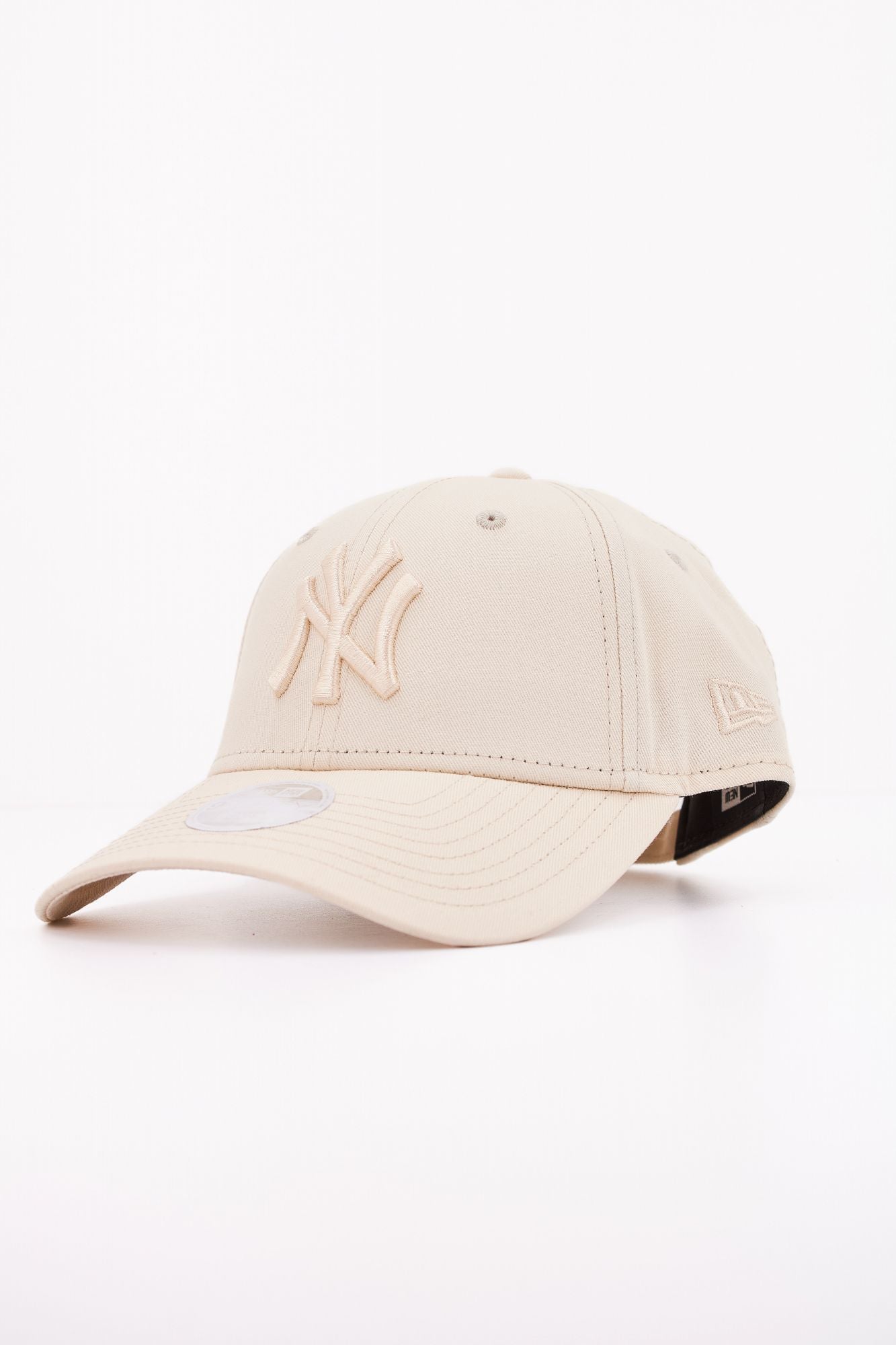 NEW ERA WMNS TONAL 9FORTY en color BEIS (2)