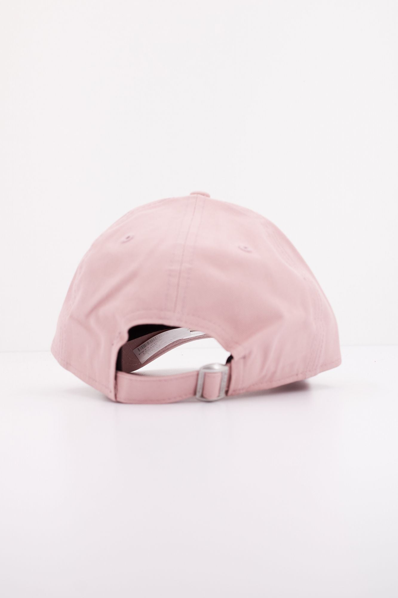 NEW ERA LEAGUE ESSENTIAL 9FORTY en color ROSA (3)