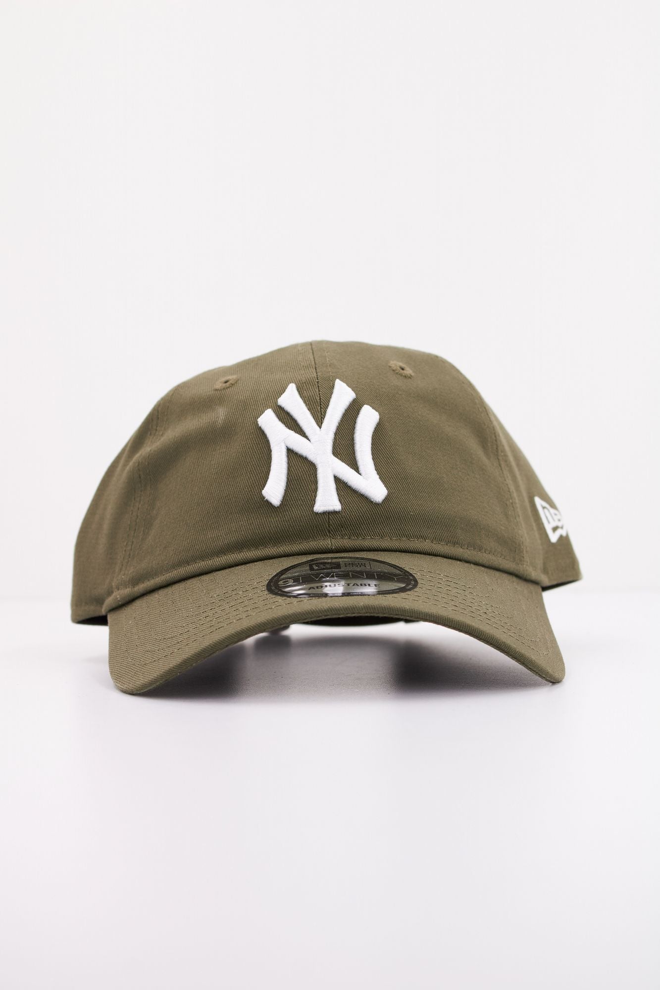 NEW ERA LEAGUE ESS 9TWENTY en color VERDE (1)