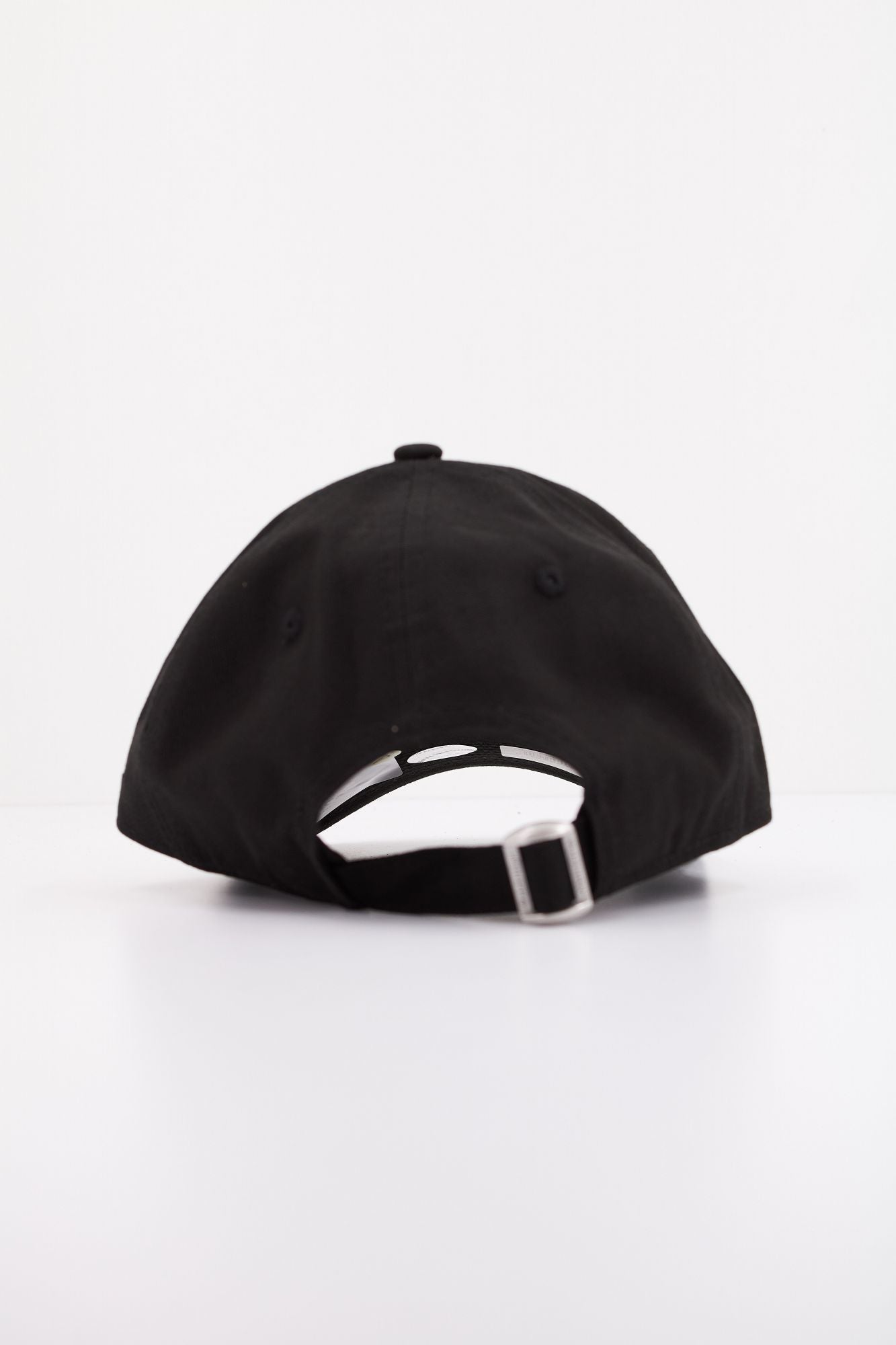 NEW ERA LEAGUE ESS 9TWENTY en color NEGRO (3)