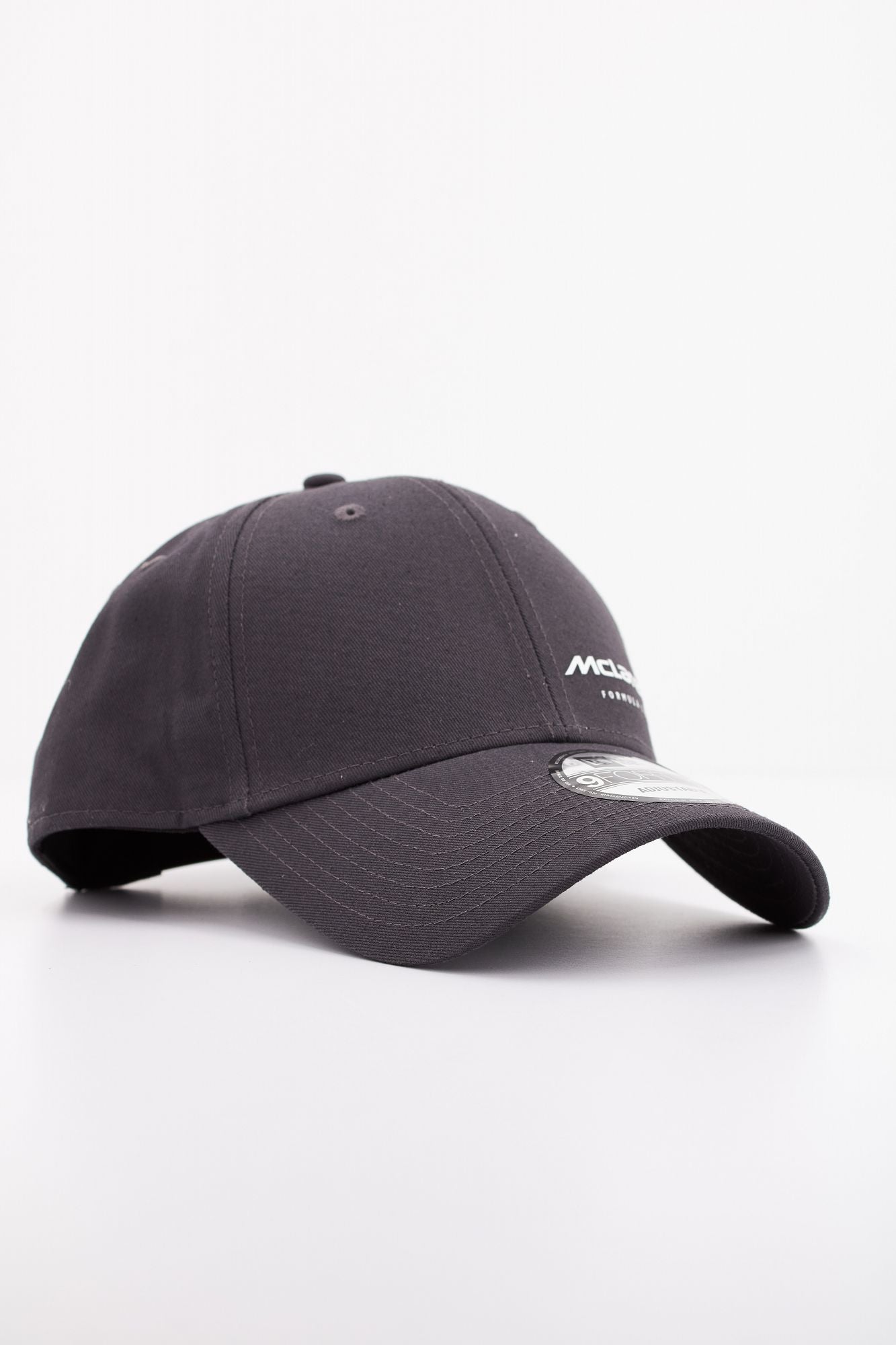 NEW ERA MCLAREN FLAWLESS 9FORTY en color GRIS (2)