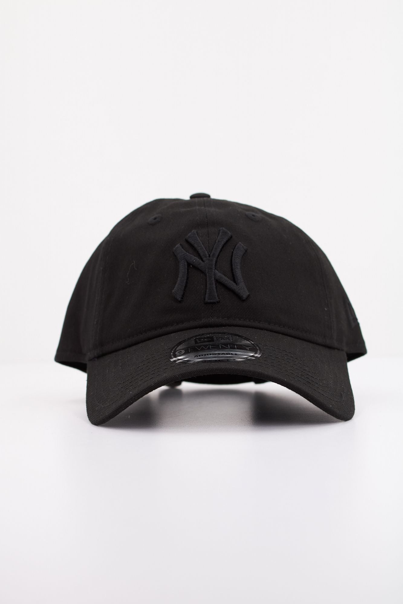 NEW ERA NOS LEAGUE ESS en color NEGRO (1)