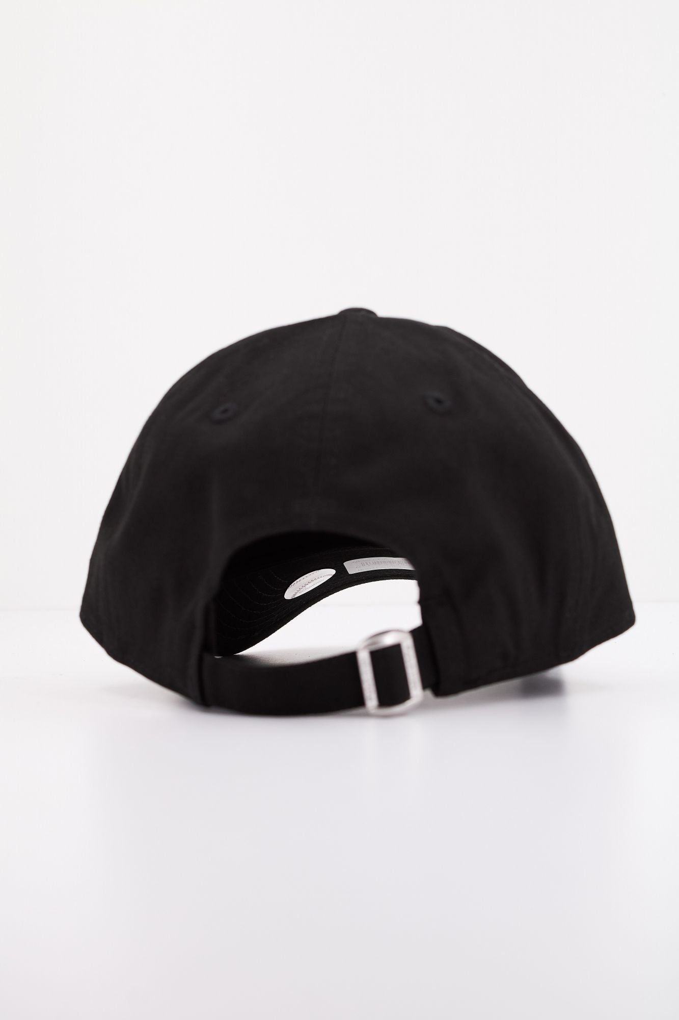 NEW ERA NOS LEAGUE ESS en color NEGRO (3)