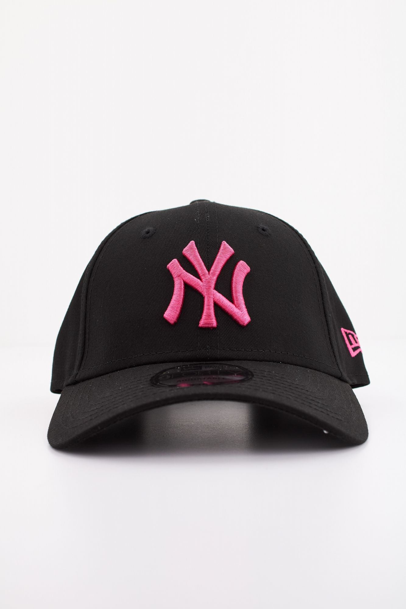 NEW ERA NEW YORK YANKEES en color NEGRO (1)