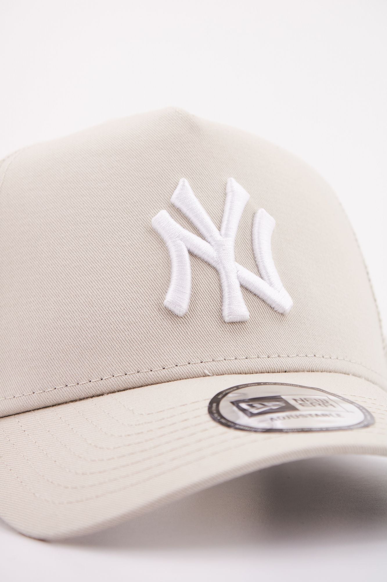 NEW ERA NEW YORK YANKEES en color BEIS (4)
