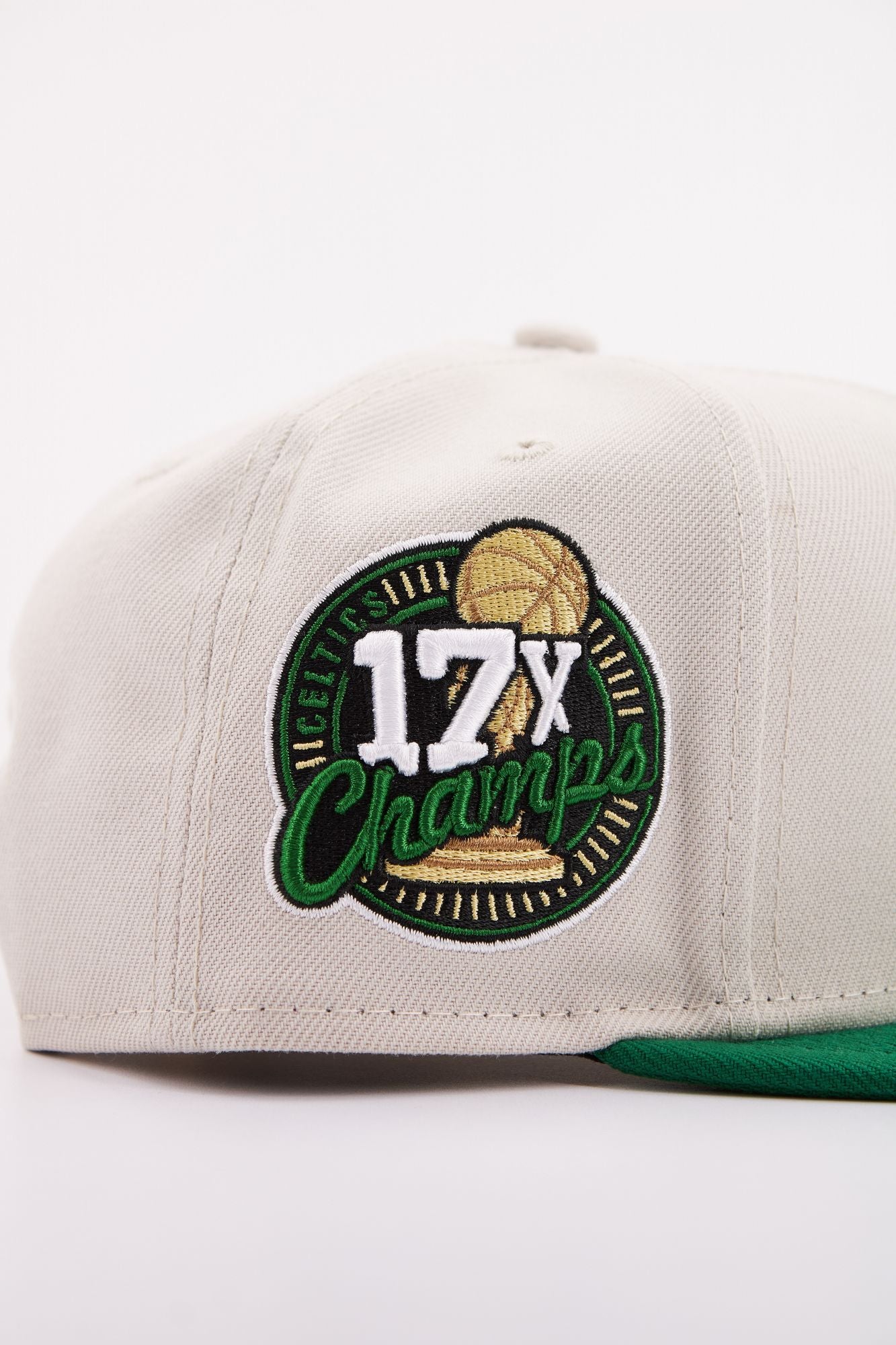 NEW ERA NBA FLORAL 9FIFTY BOSCEL en color BEIS (4)