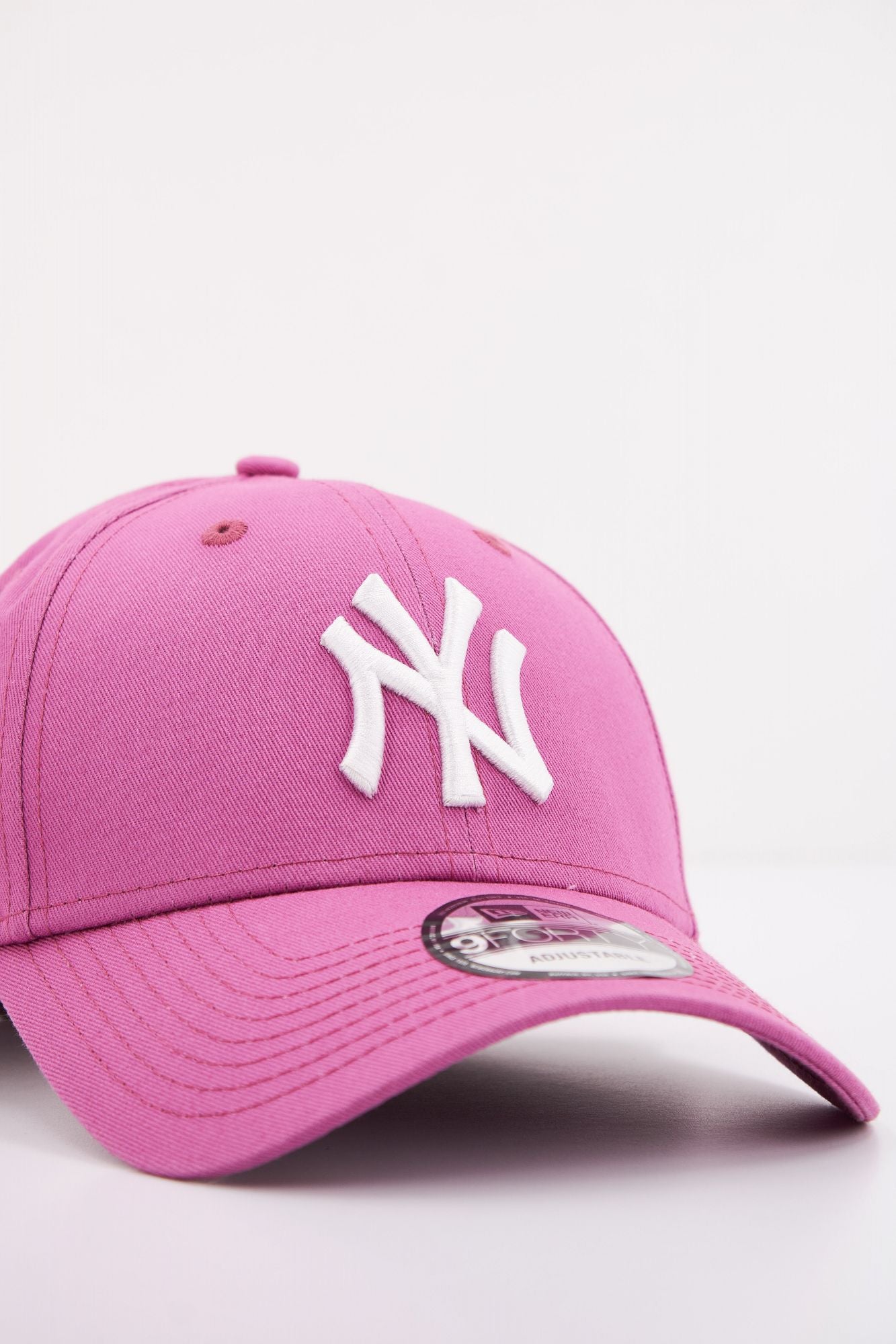 NEW ERA NEW YORK YANKEES MHAWHI en color ROSA (4)