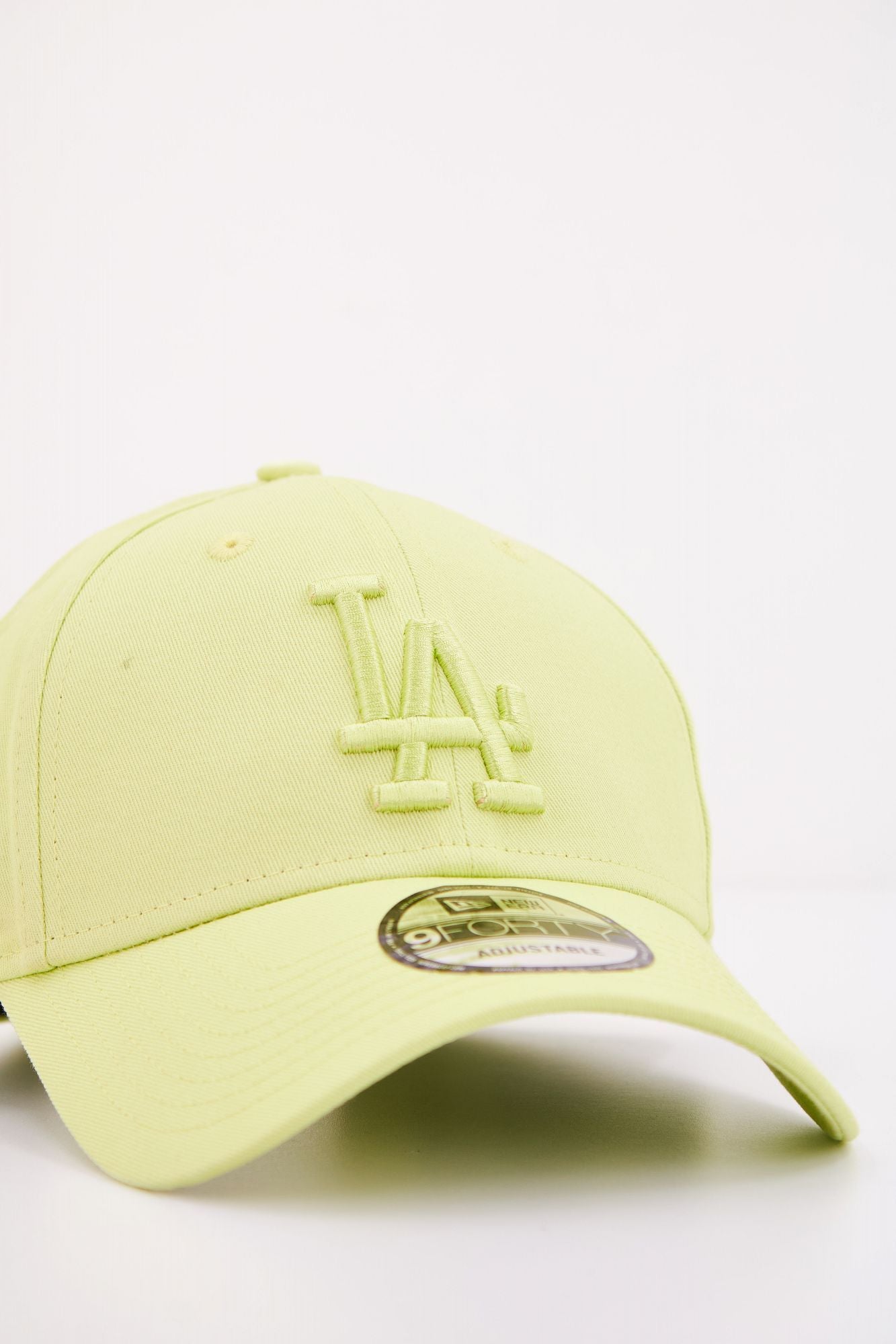 NEW ERA LOS ANGELES DODGERS CMAC en color AMARILLO (4)