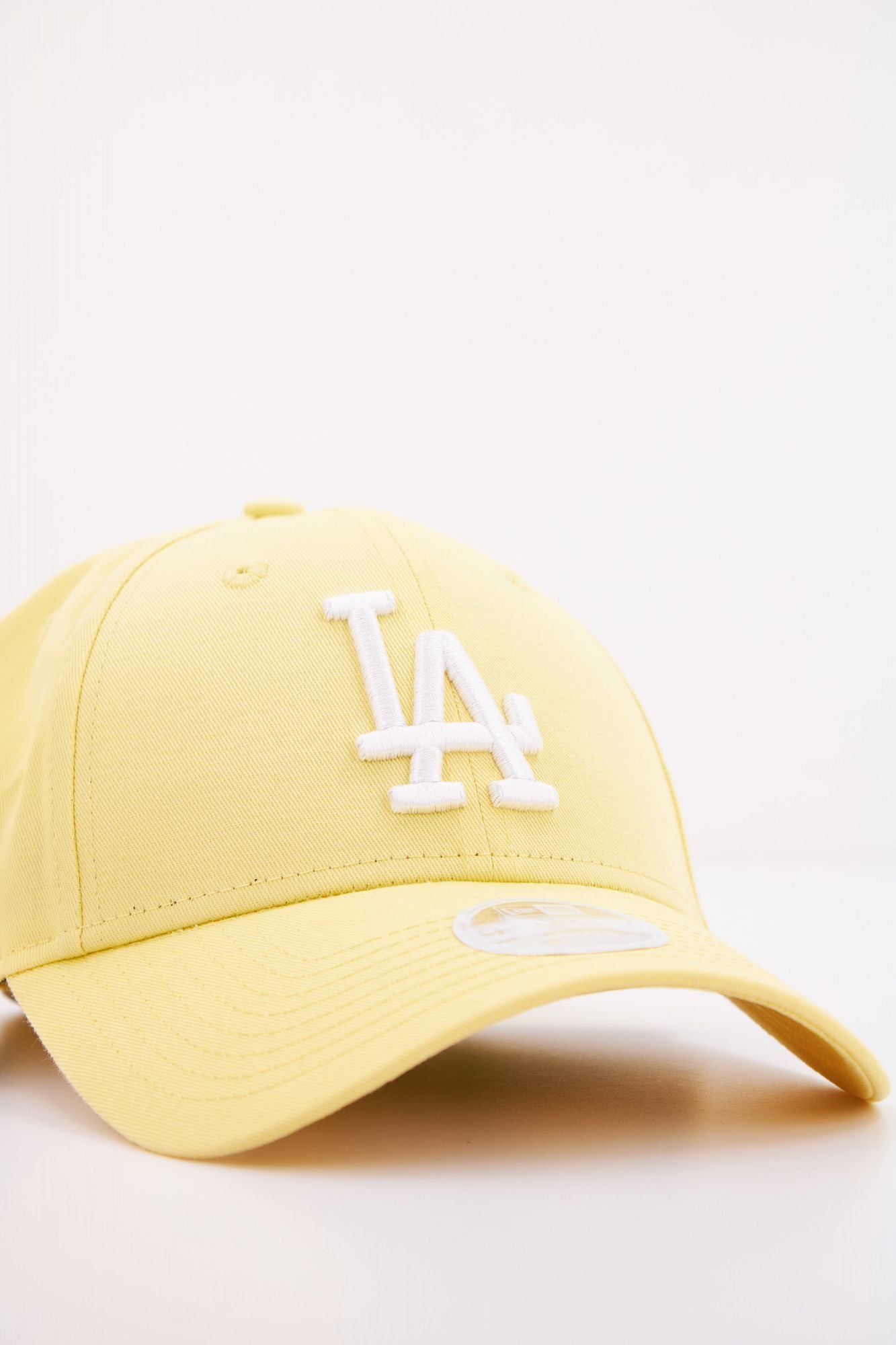 NEW ERA LOS ANGELES DODGERS SFYW en color AMARILLO (4)
