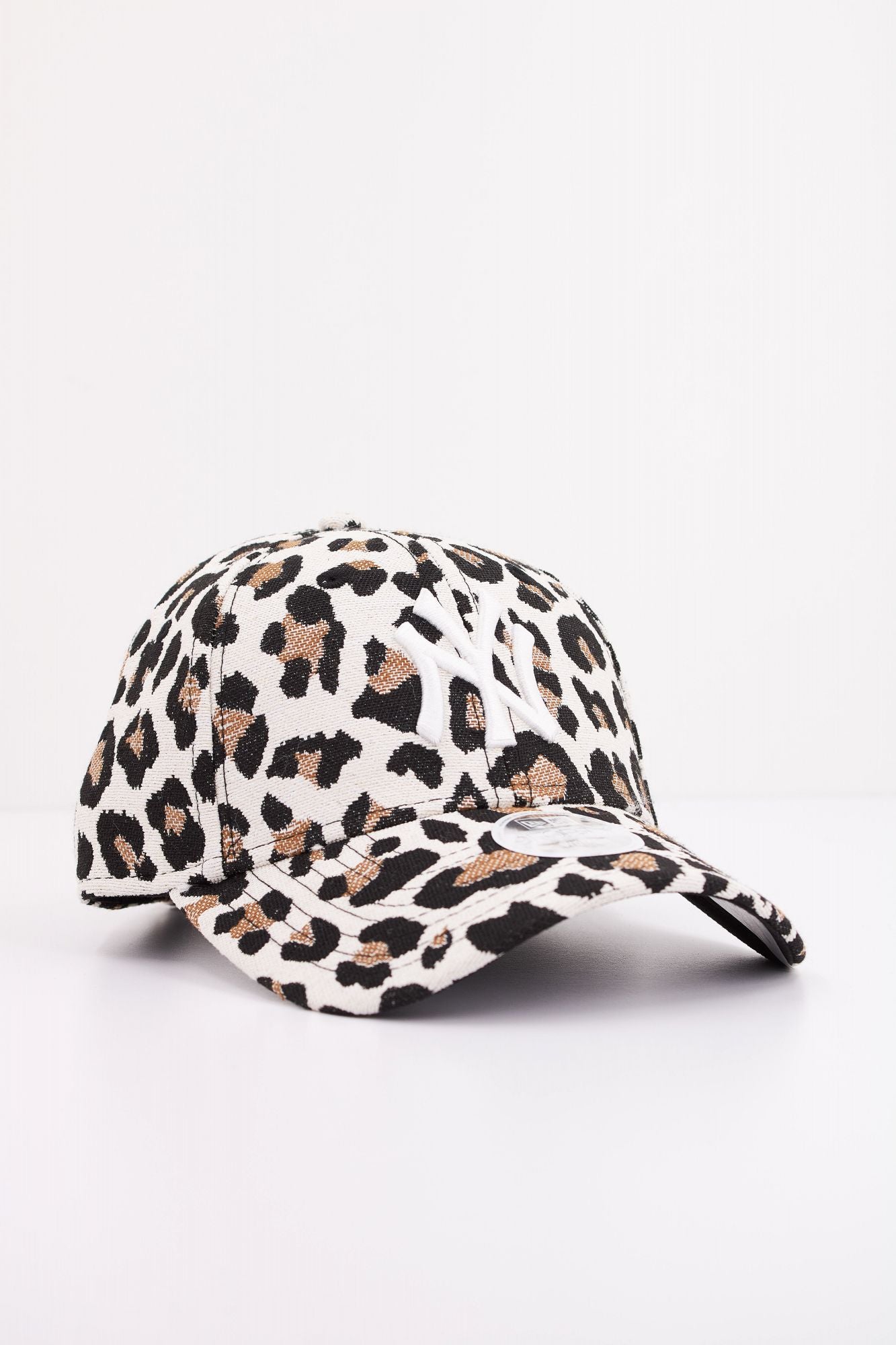 NEW ERA NEW YORK YANKEES BLKBLK en color ANIMAL PRINT (2)