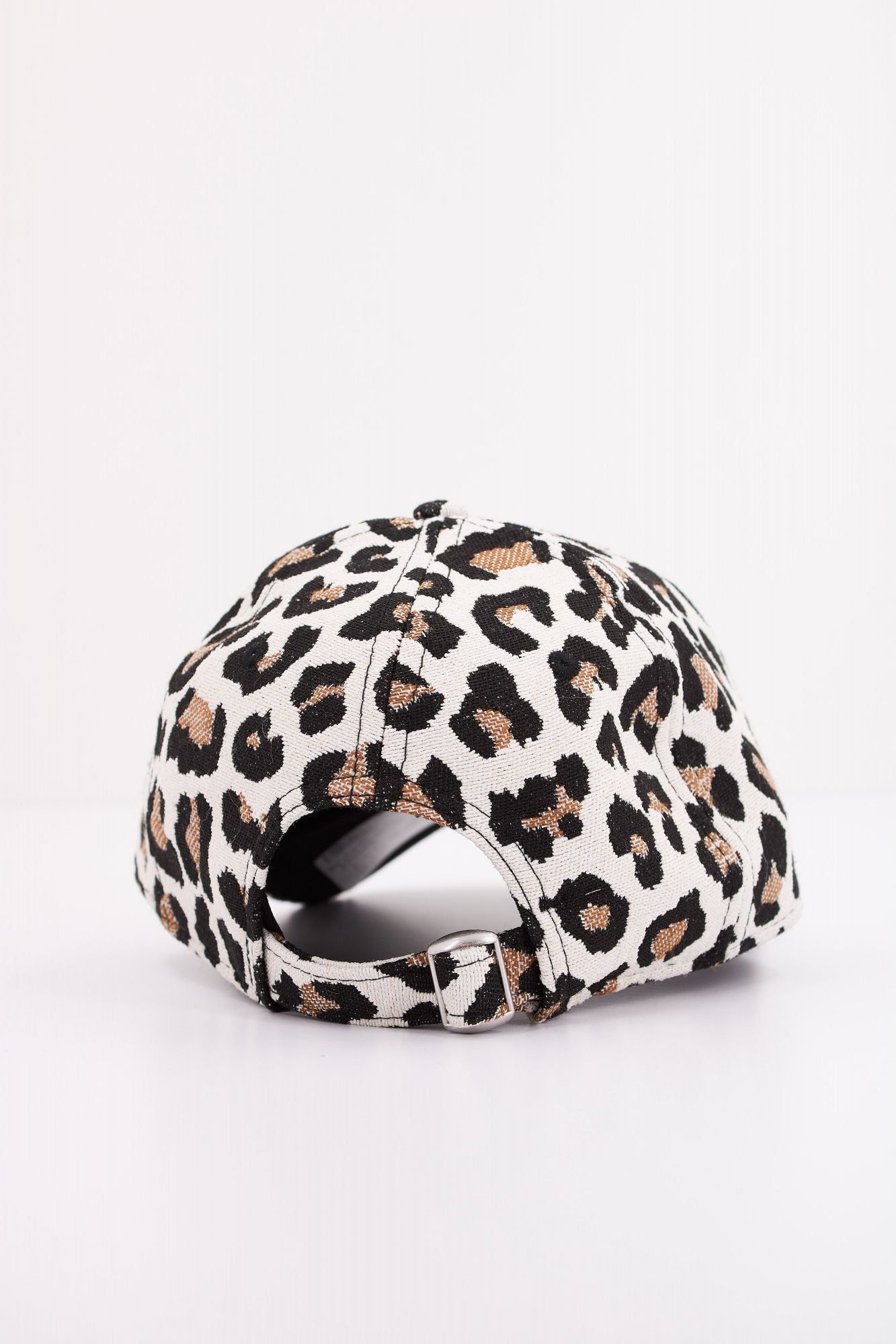NEW ERA NEW YORK YANKEES BLKBLK en color ANIMAL PRINT (3)