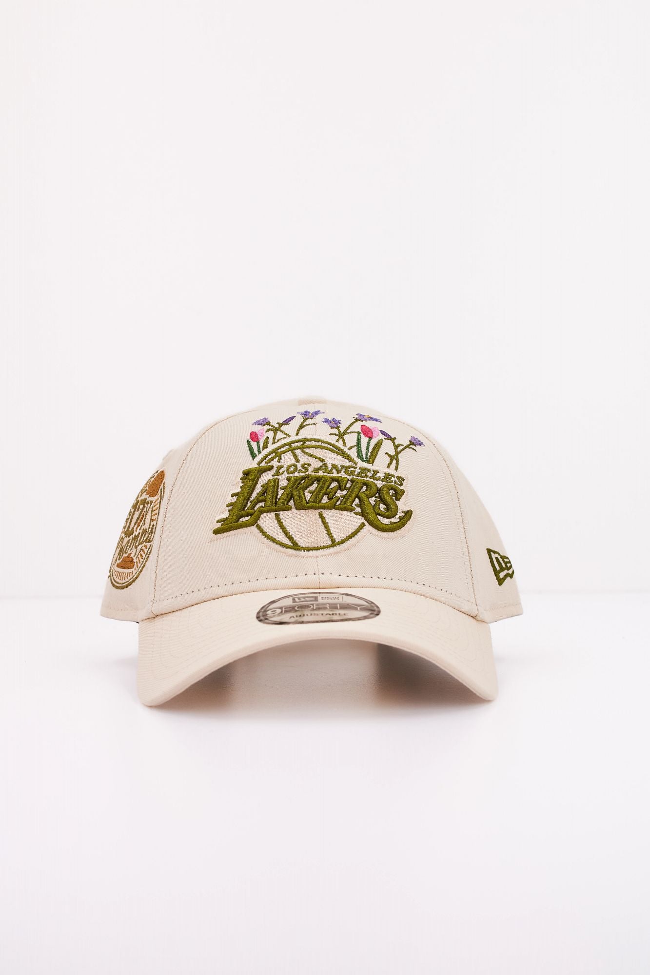 NEW ERA LOS ANGELES LAKERS LTCIN en color BEIS (1)