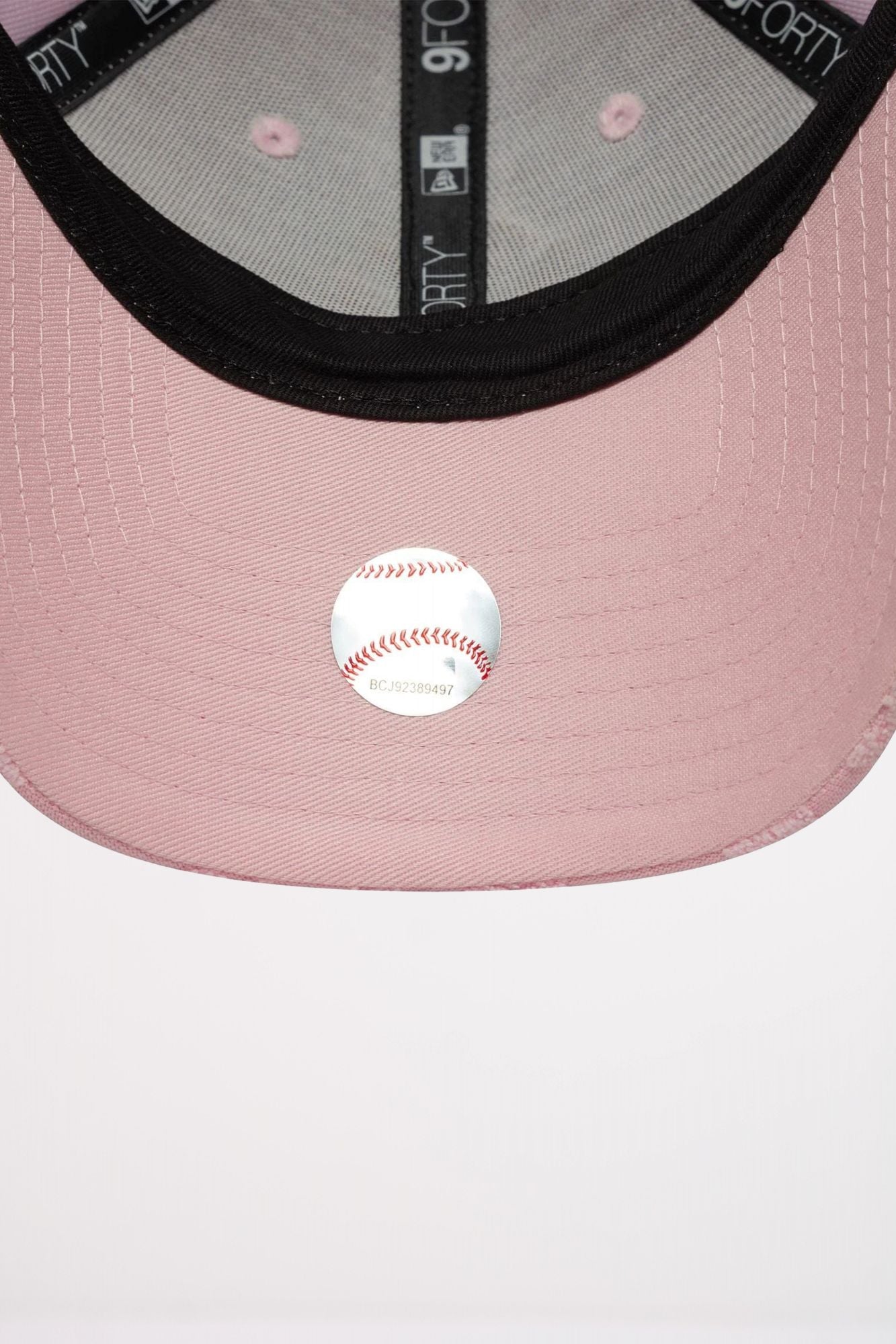 NEW ERA NEW YORK YANKEES WOMENS MLB FLORAL TOWELLING PASTEL PINK 9FORTY en color ROSA (5)