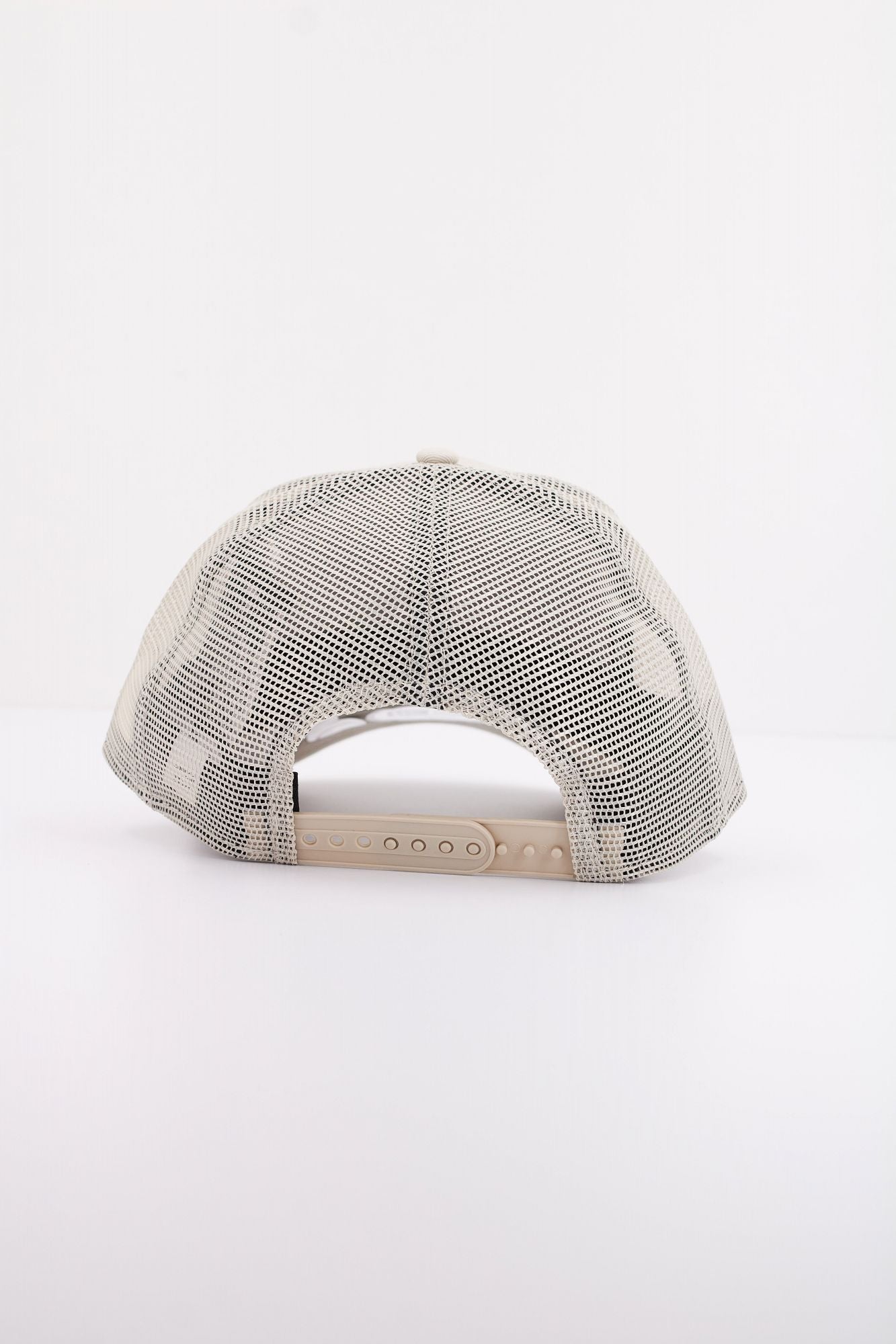 NEW ERA 160926 en color BEIS (4)