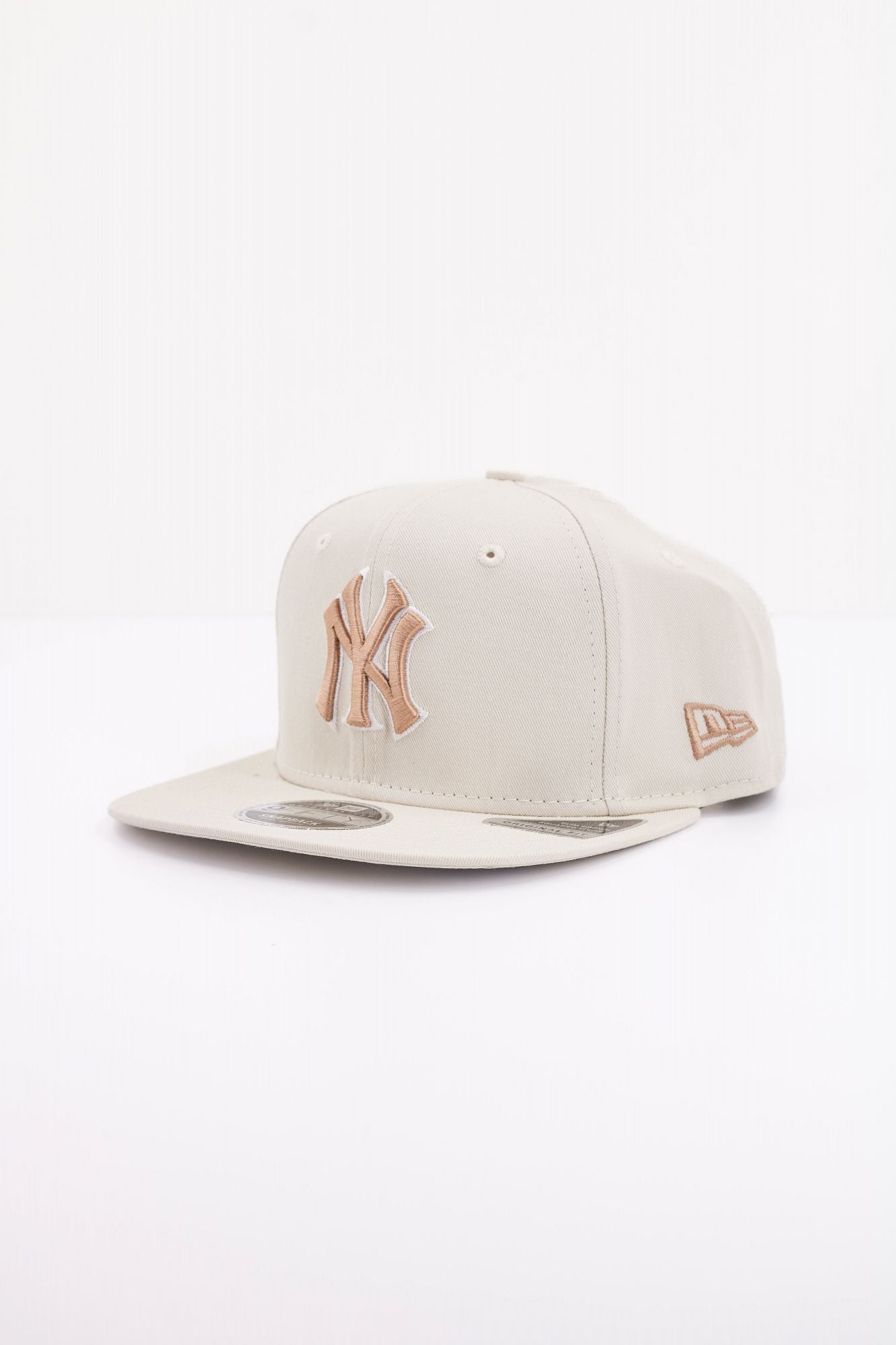 NEW ERA WS 9FIFTY OF en color BEIS (1)
