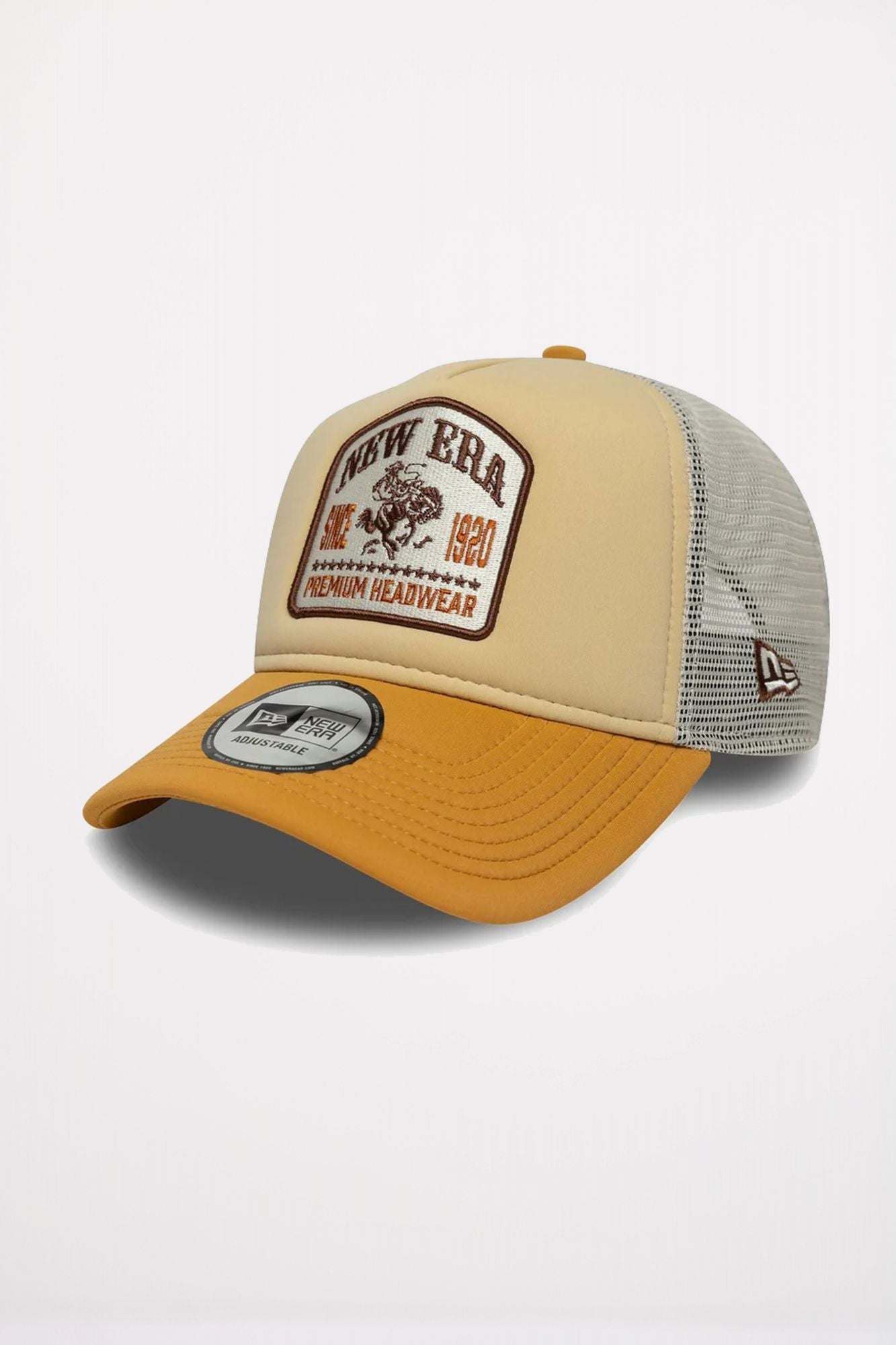 NEW ERA NEW ERA GRAPHIC PATCH CREAM 9FORTY A-FRAME TRUCKER ADJUSTABLE CA en color MARRON CLARO (1)
