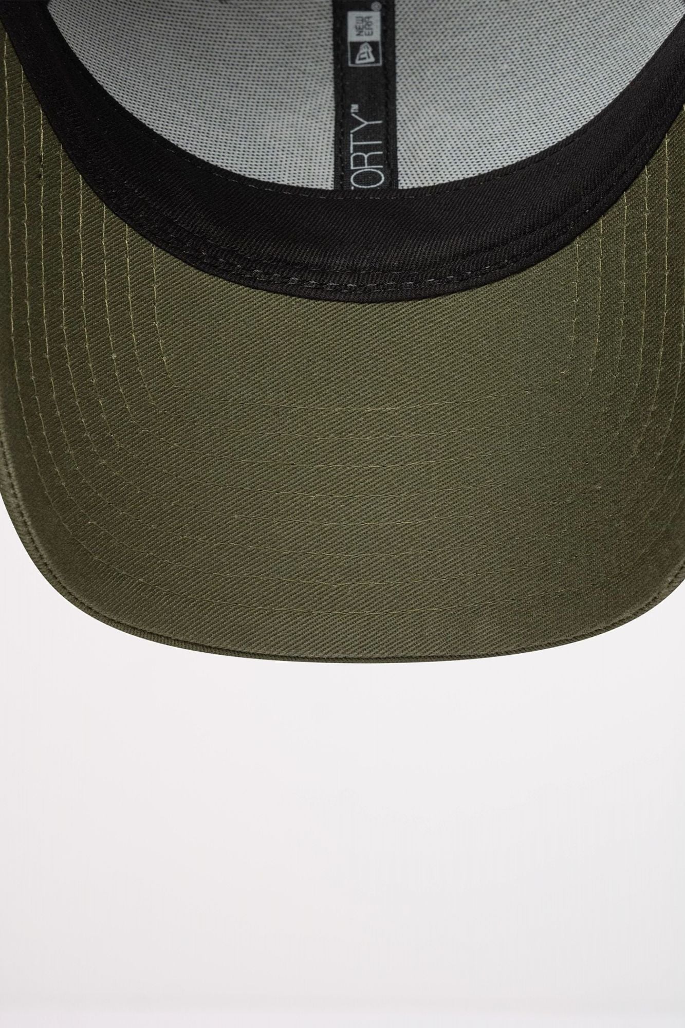 NEW ERA NEW YORK YANKEES MLB OUTLINE 9FORTY en color VERDE (5)