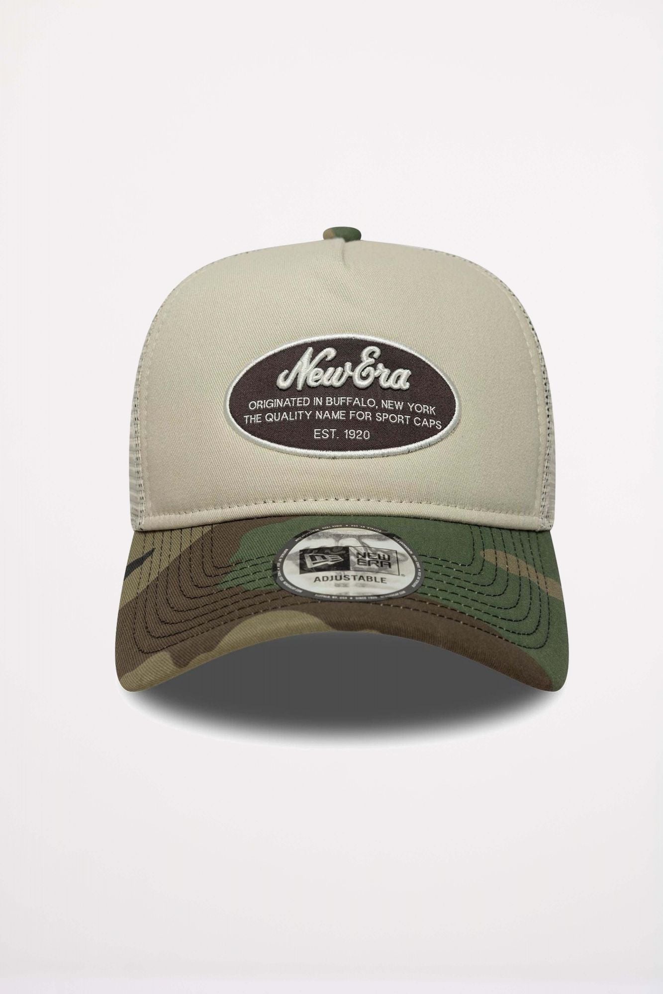 NEW ERA NEW ERA OVAL PATCH CREAM 9FORTY E-FRAME TRUCKER en color BEIS (2)
