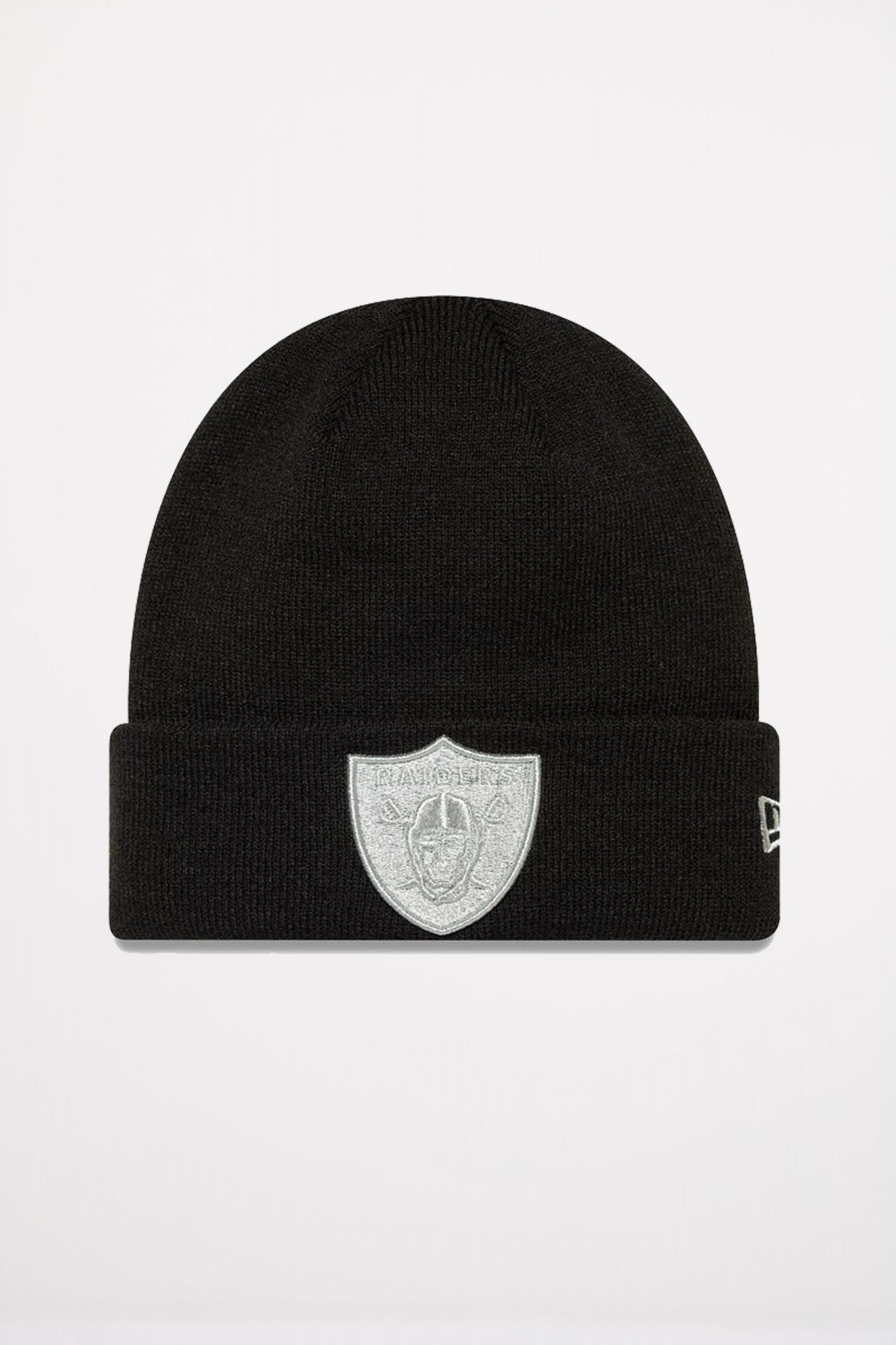 NEW ERA METALLIC BEANIE LASRAI en color NEGRO (1)