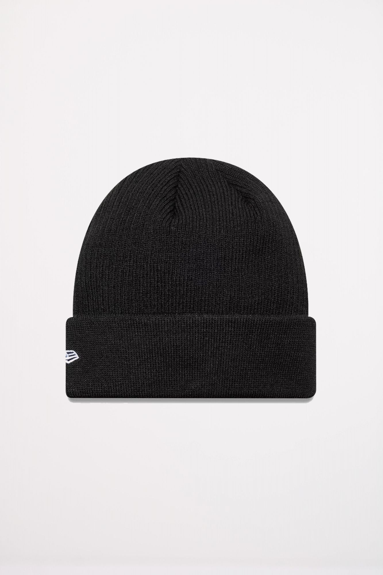 NEW ERA METALLIC BEANIE LASRAI en color NEGRO (2)