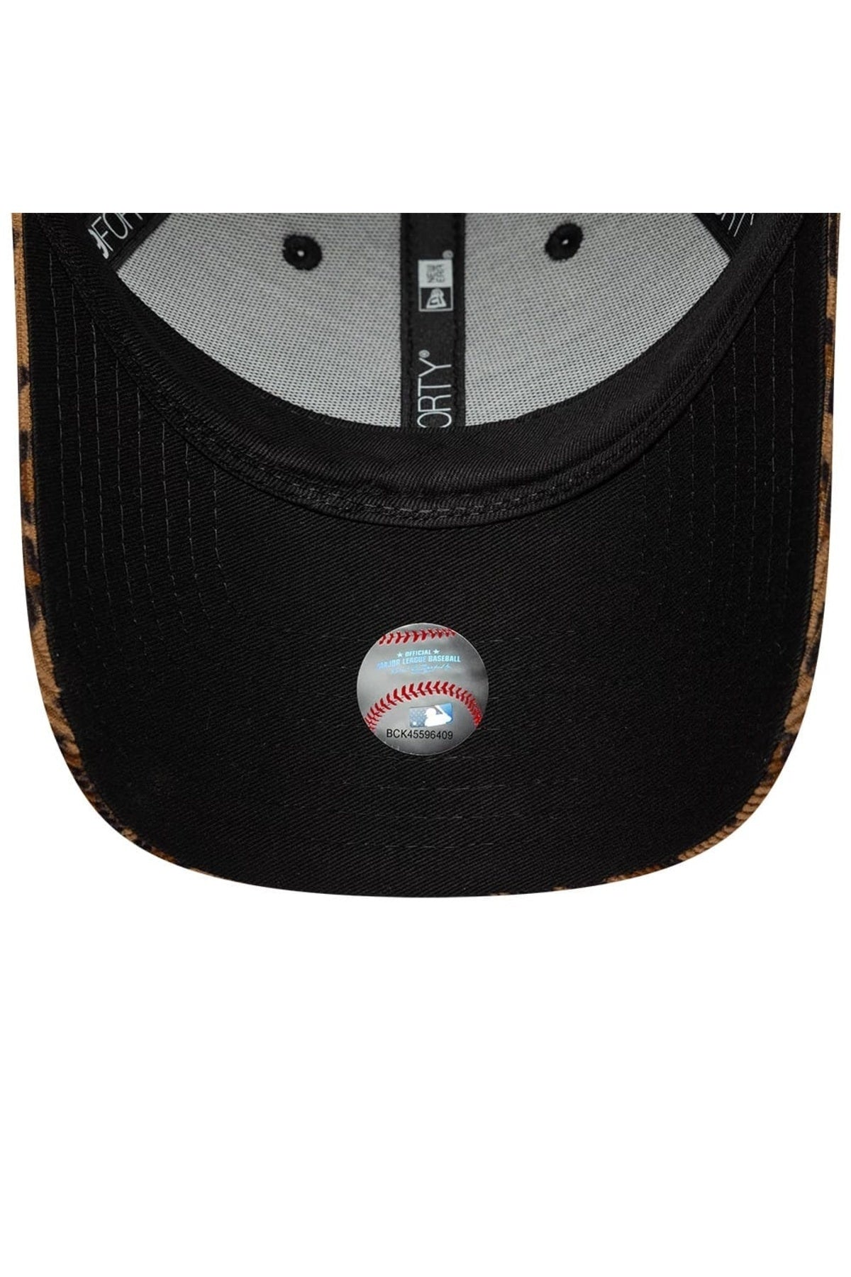 NEW ERA WMNS LEOPARD CORD 9FORTY NEYYAN en color ANIMAL PRINT (4)