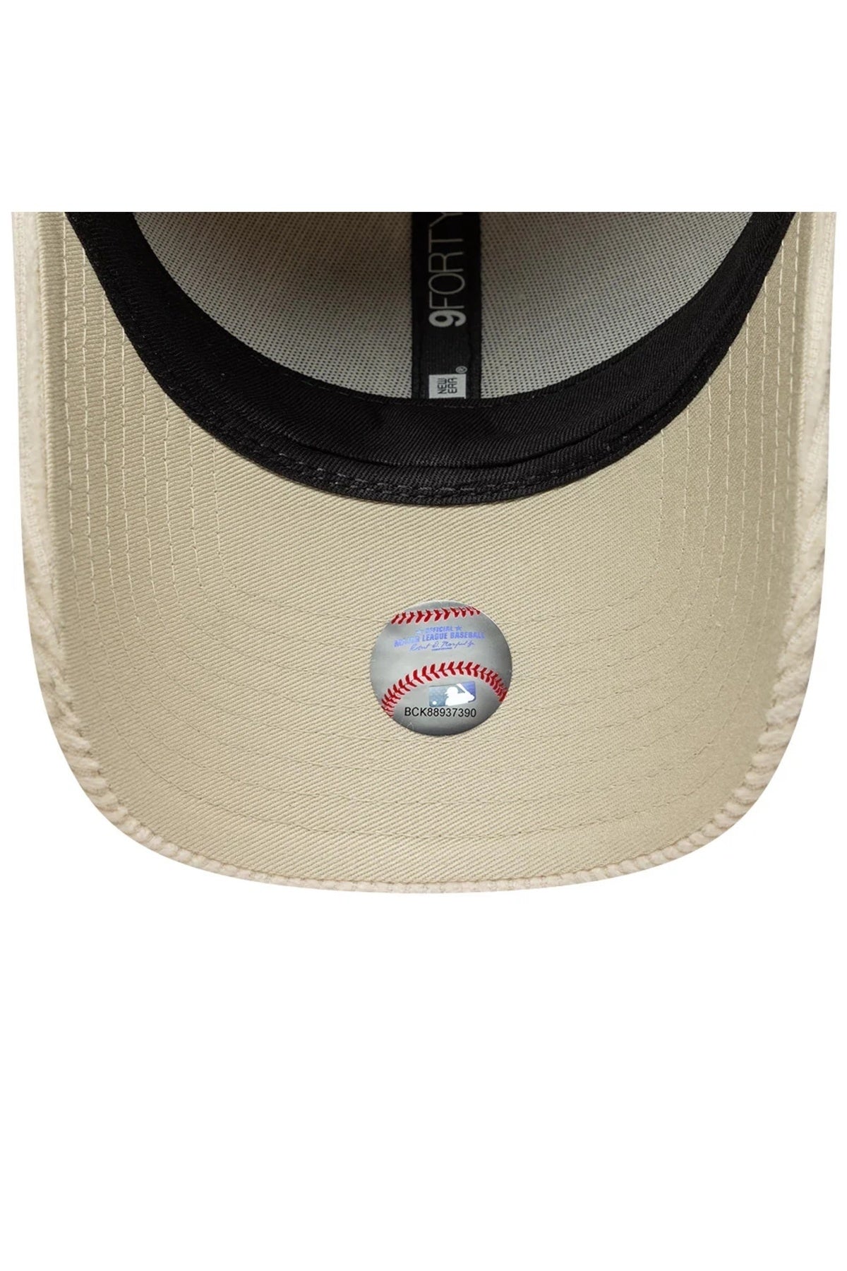 NEW ERA WMNS CORD 9FORTY NEYYAN en color BLANCO (4)