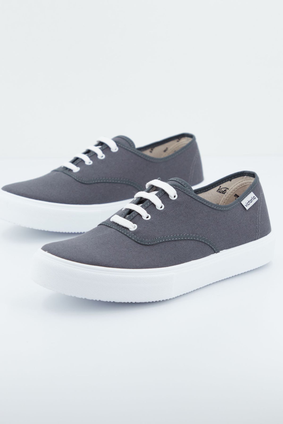VICTORIA 125026 en color GRIS (1)