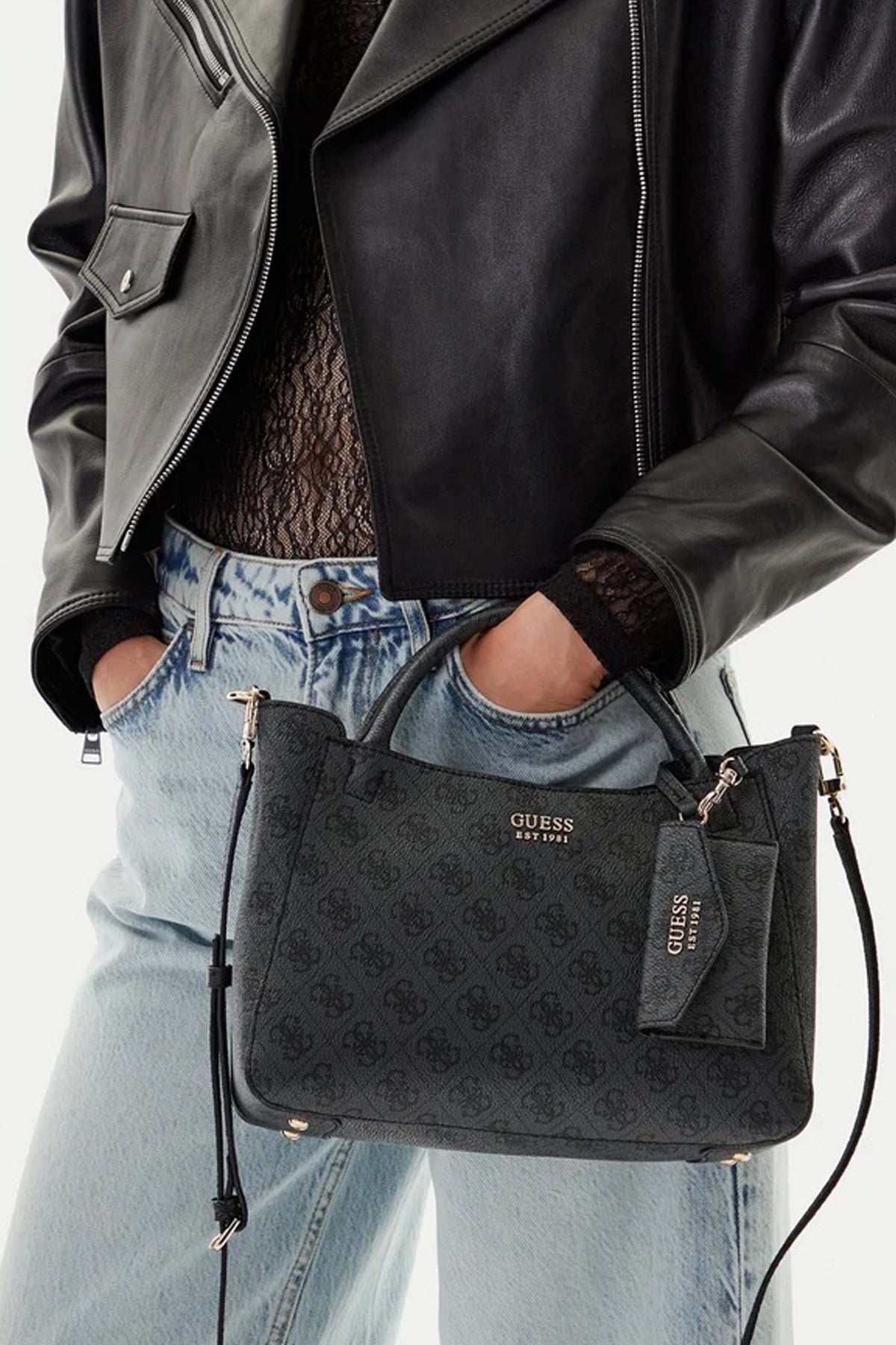 GUESS BRENTON en color GRIS (4)