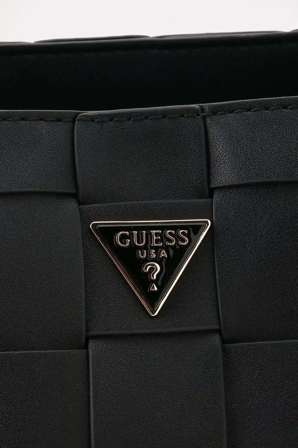 GUESS MAYLEE en color NEGRO (3)