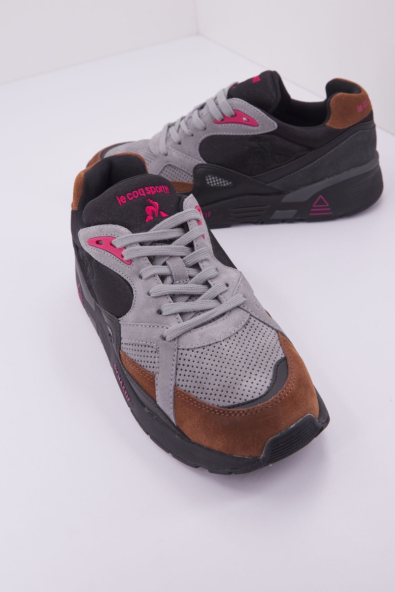 LE COQ SPORTIF LCS R850 STREET CRAFT en color GRIS (4)